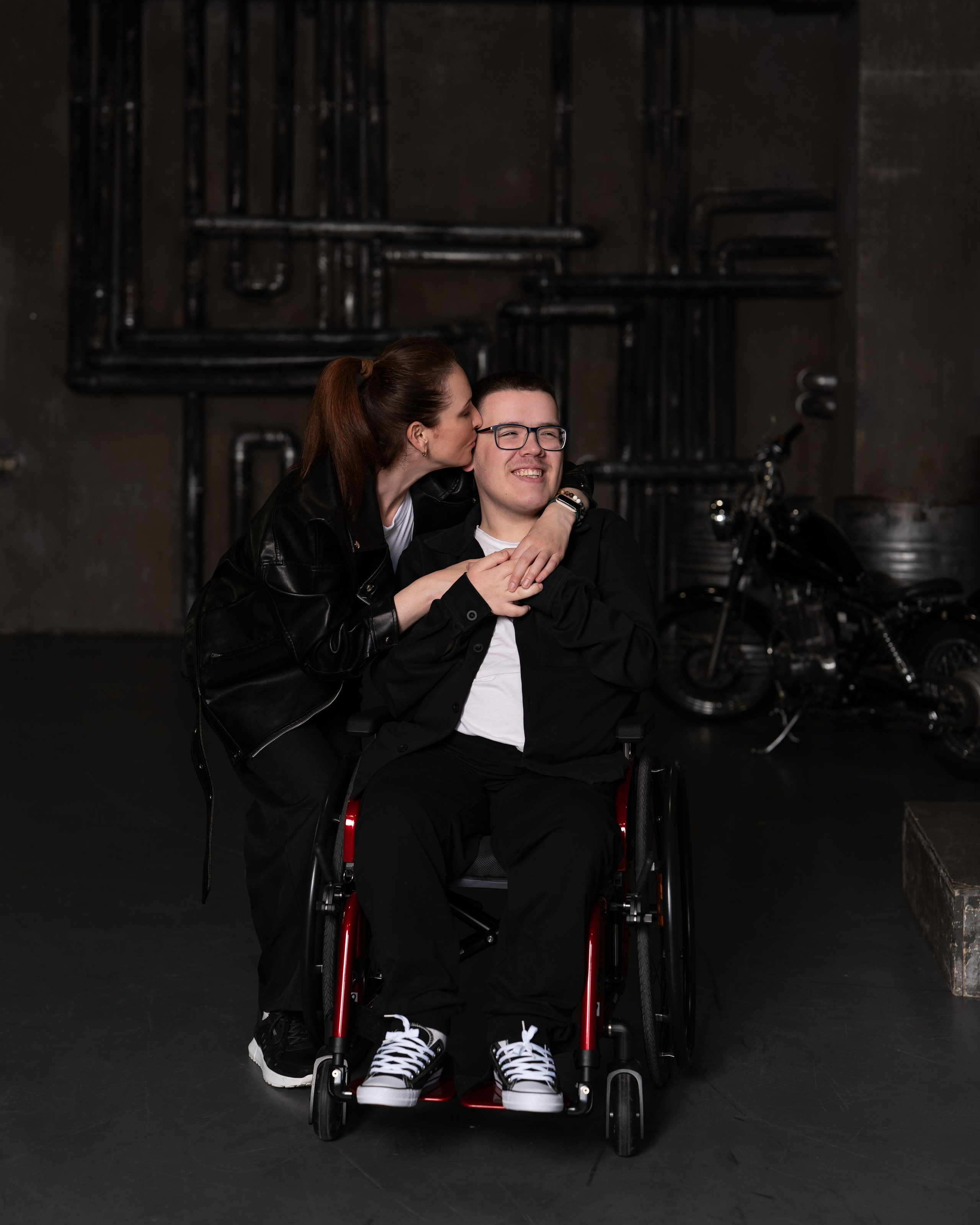 Фотосессия в Cross+Studio зал Цех. Детский и семейный фотограф г. Москва Оксана Катаджи