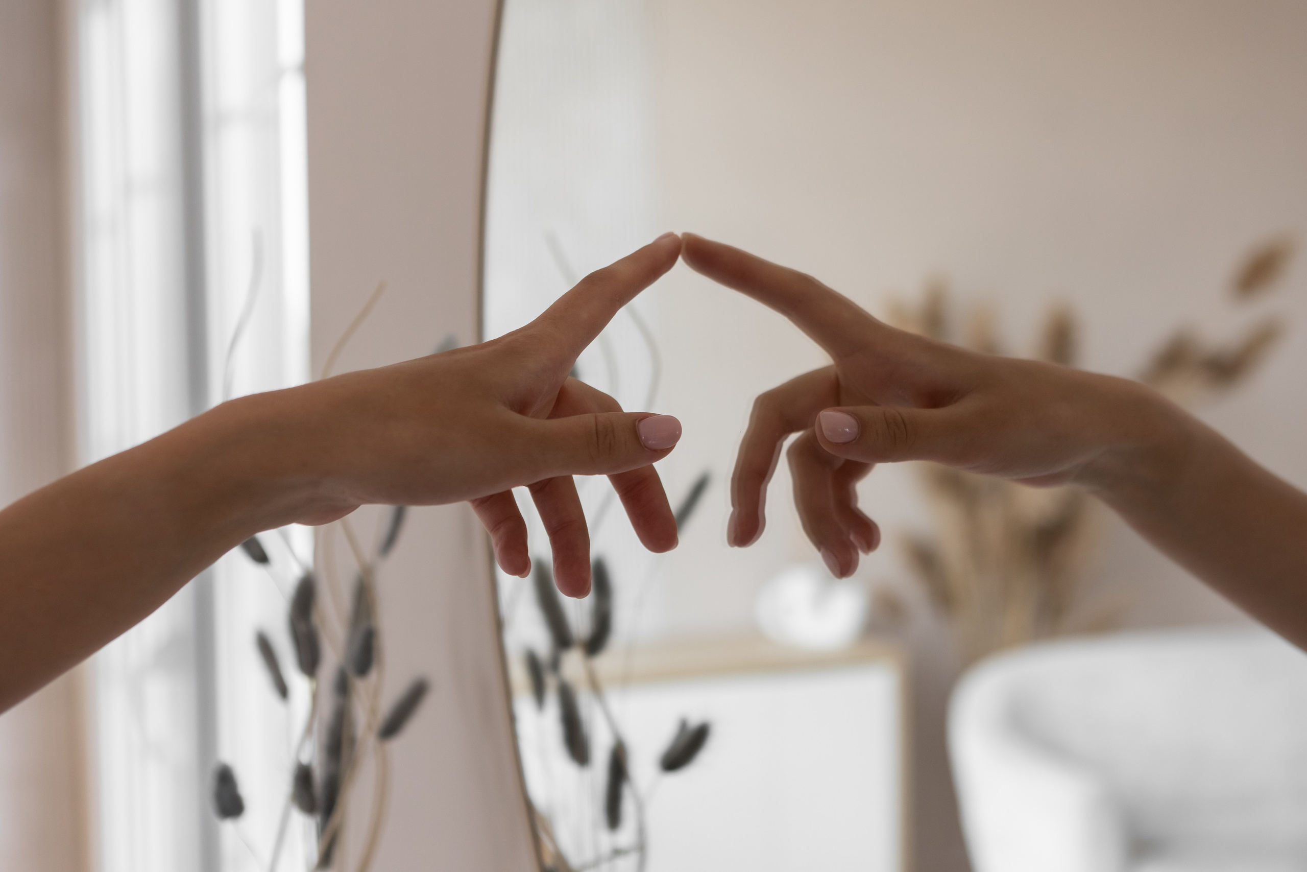 Даша — сборы невесты в студии. Свадебный фотограф, фотосъемка в Крыму, Севастополе, Симферополе, Ялте