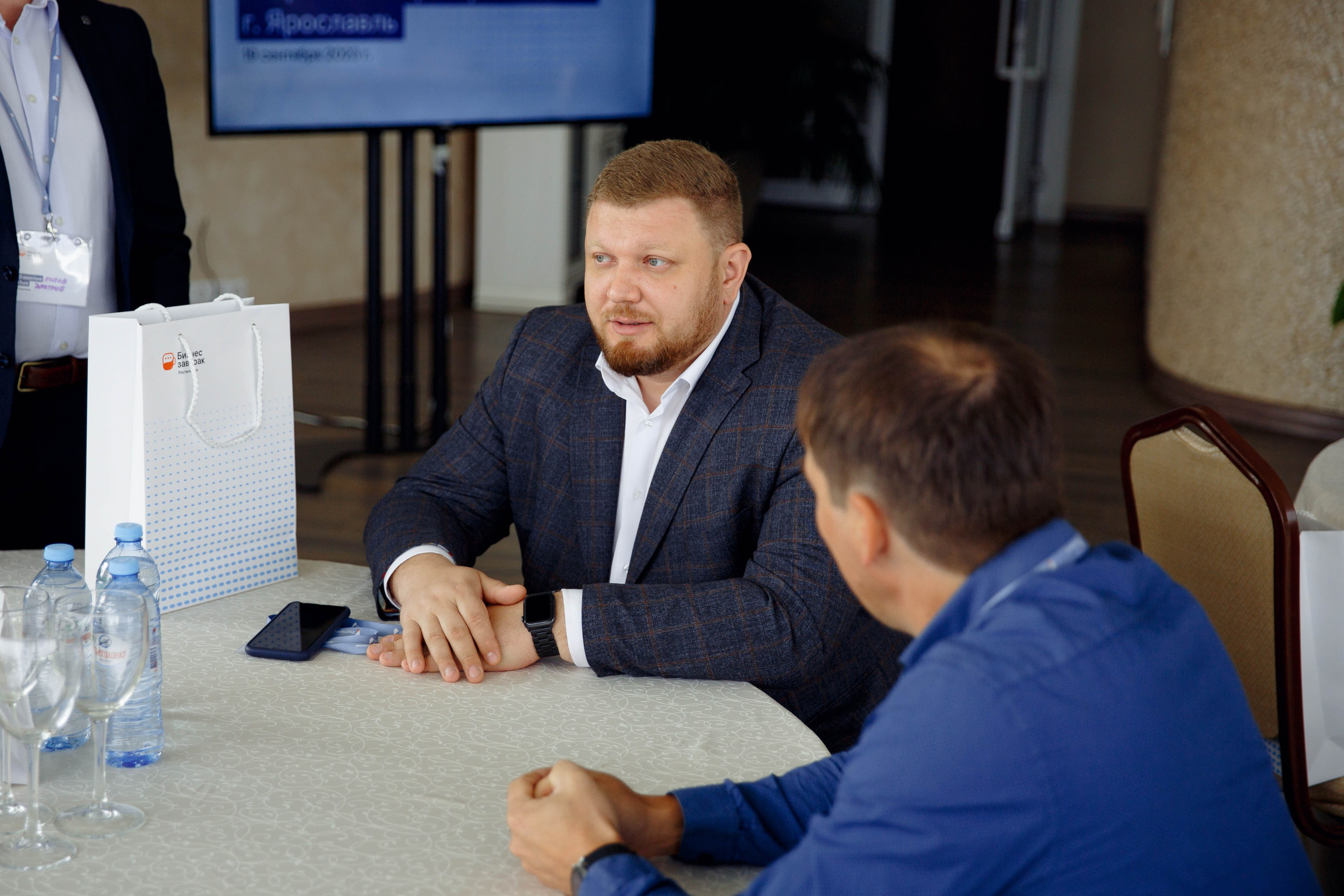 Бизнес завтрак. Ваш репортажный фотограф Артемий Антонов