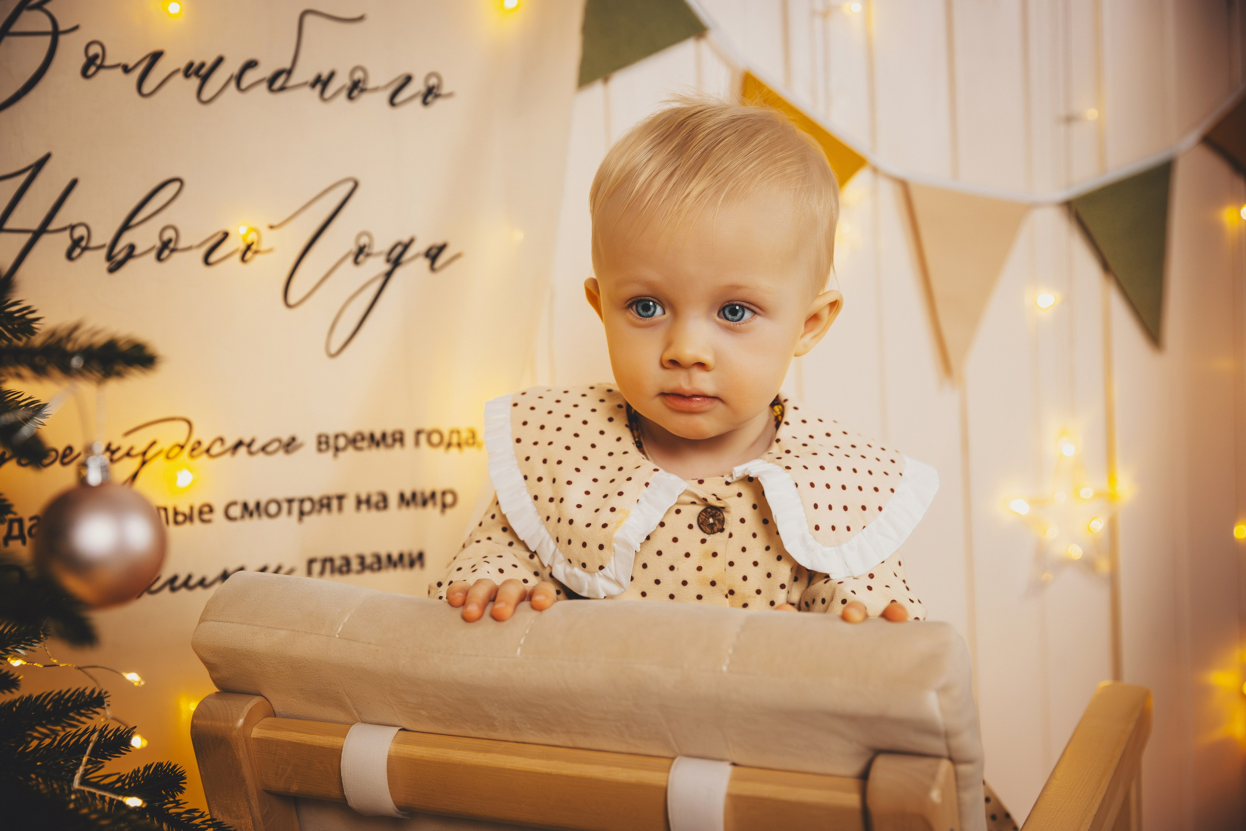 Фотосессия малыша на годик в студии. Семейный и женский фотограф в Москве Надежда Воробьева