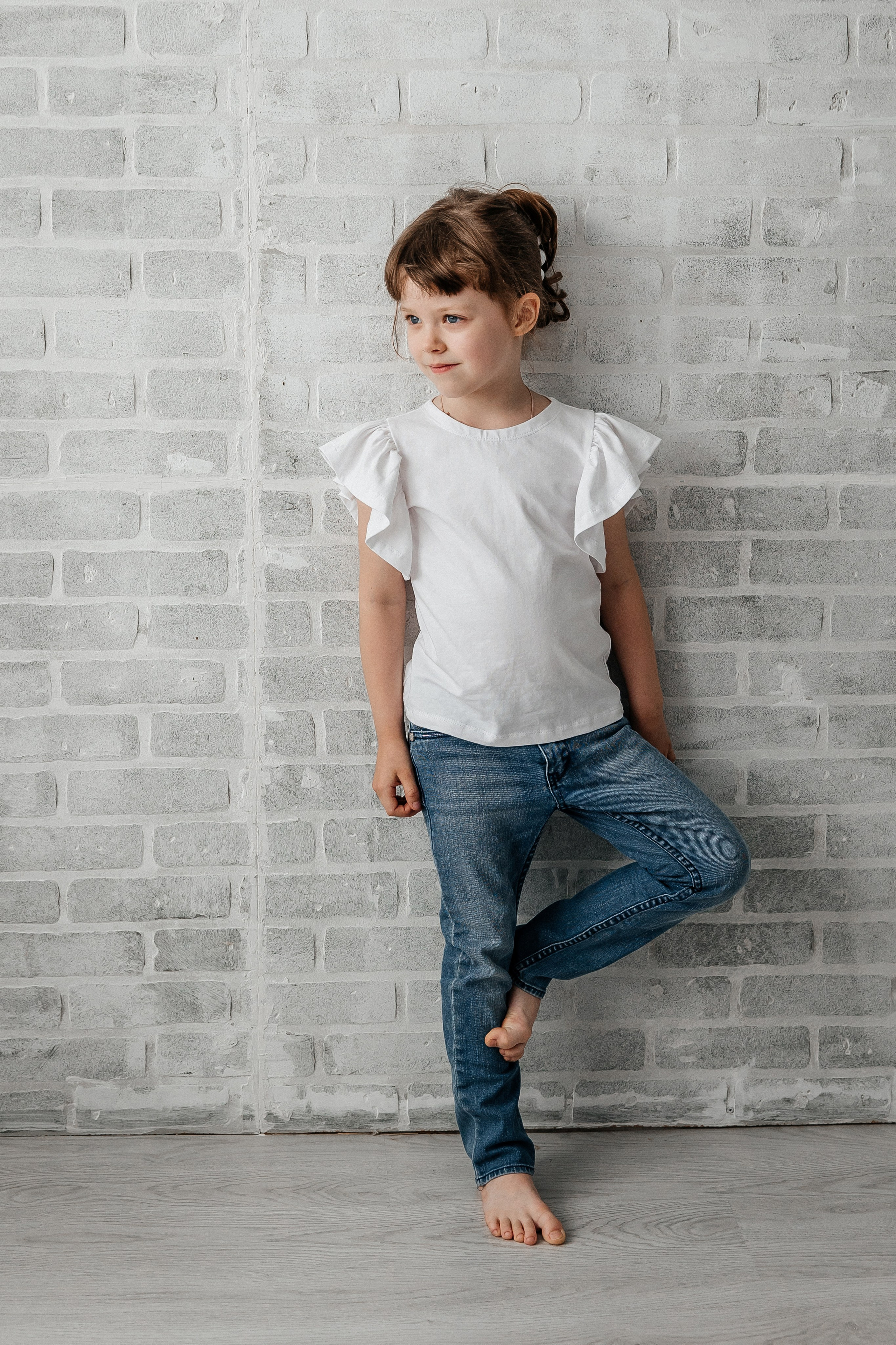 Минимализм / портреты + ЧБ. Детский фотограф, выпускные альбомы в Нижнем Новгороде Бодягина Мария