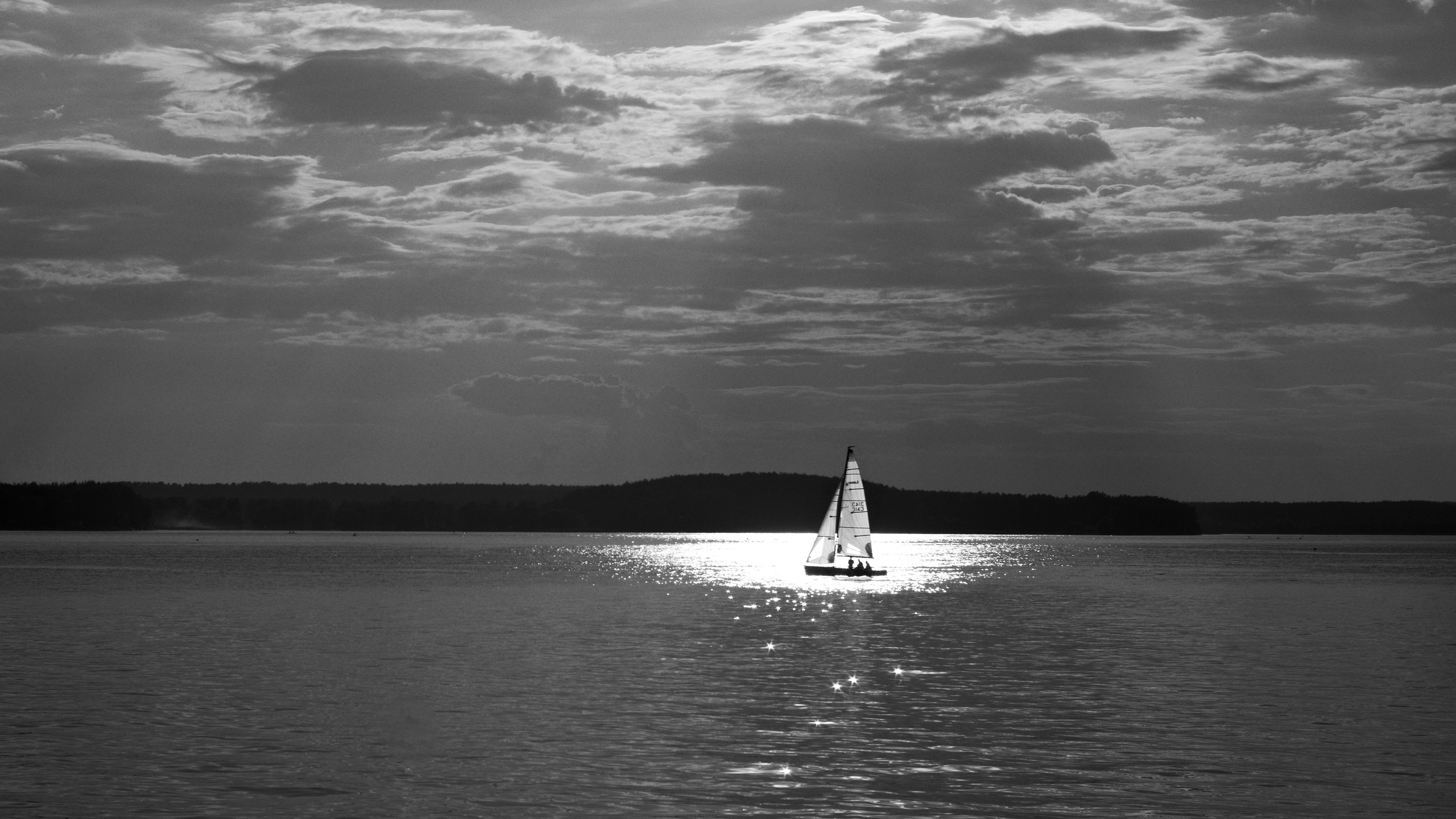 Фотограф Антон Швец — Монохромная реальность