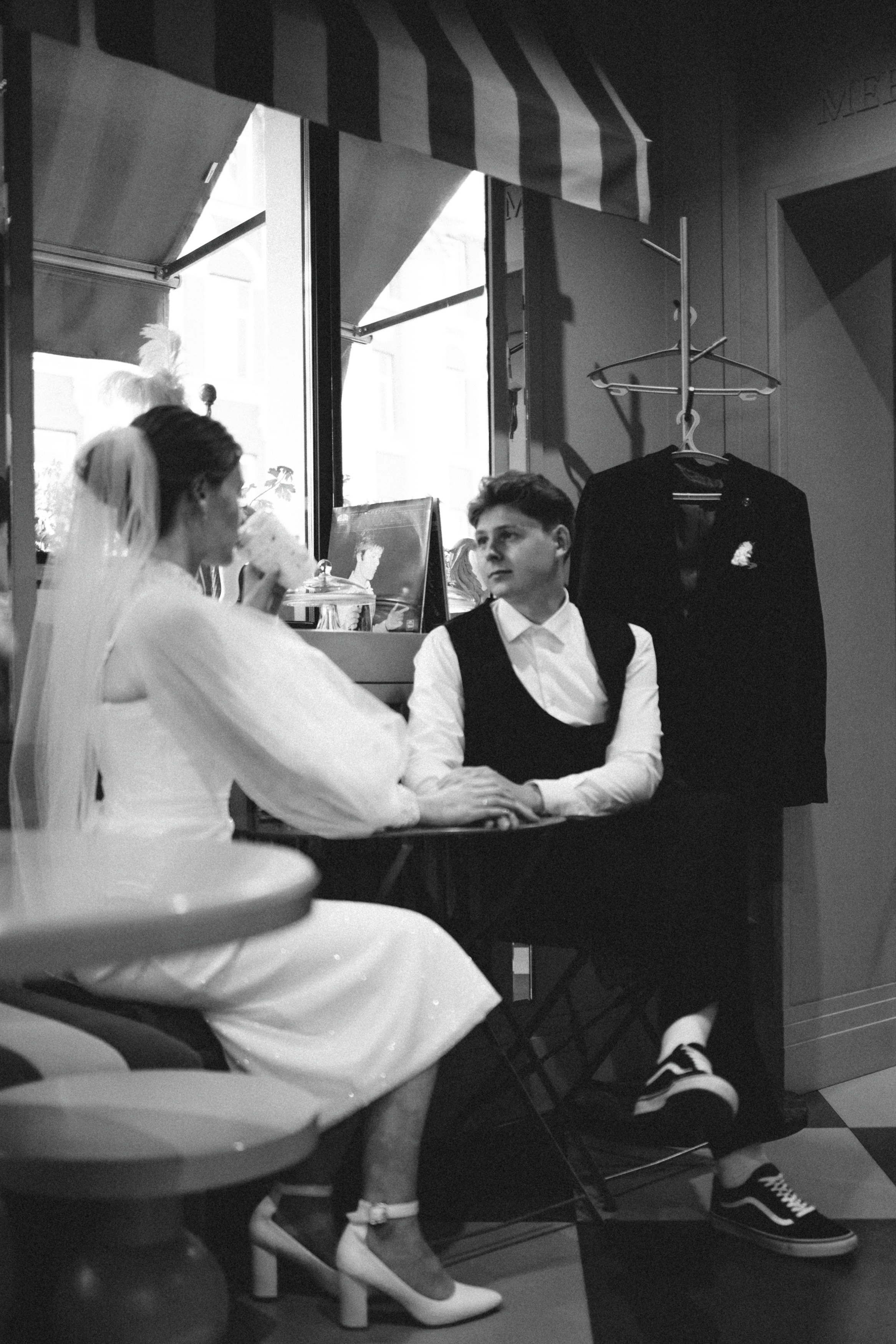 Владислав и Юлия Вечерняя прогулка по городу. Свадебный Фотограф в Иркутске Екатерина Елисеева