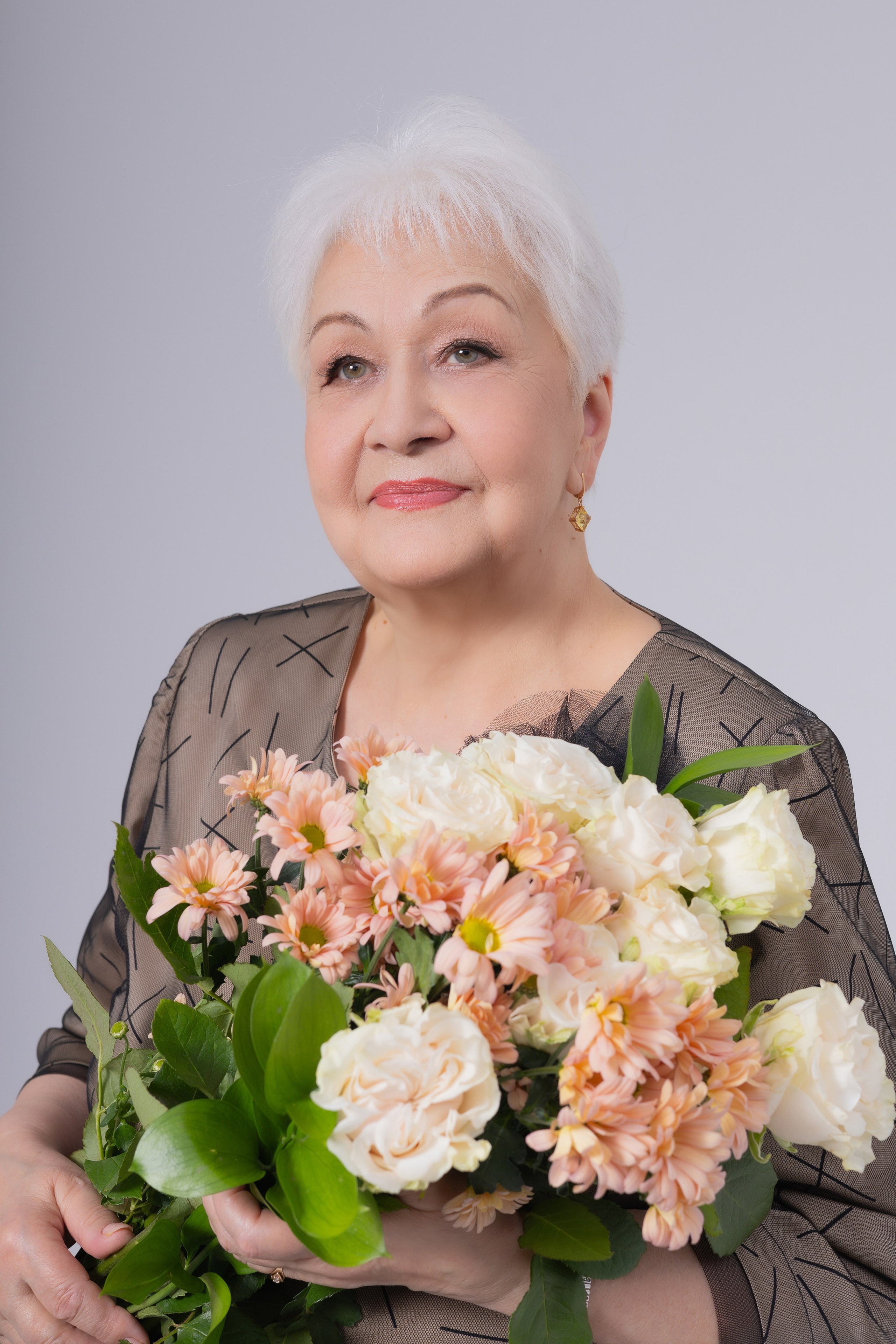 Поколения. Фотограф Julia Milton | Портреты, съемки для маркетплейсов, лавстори, съёмка беременности в Санкт-Петербурге. Обучение фотографии в Спб очно