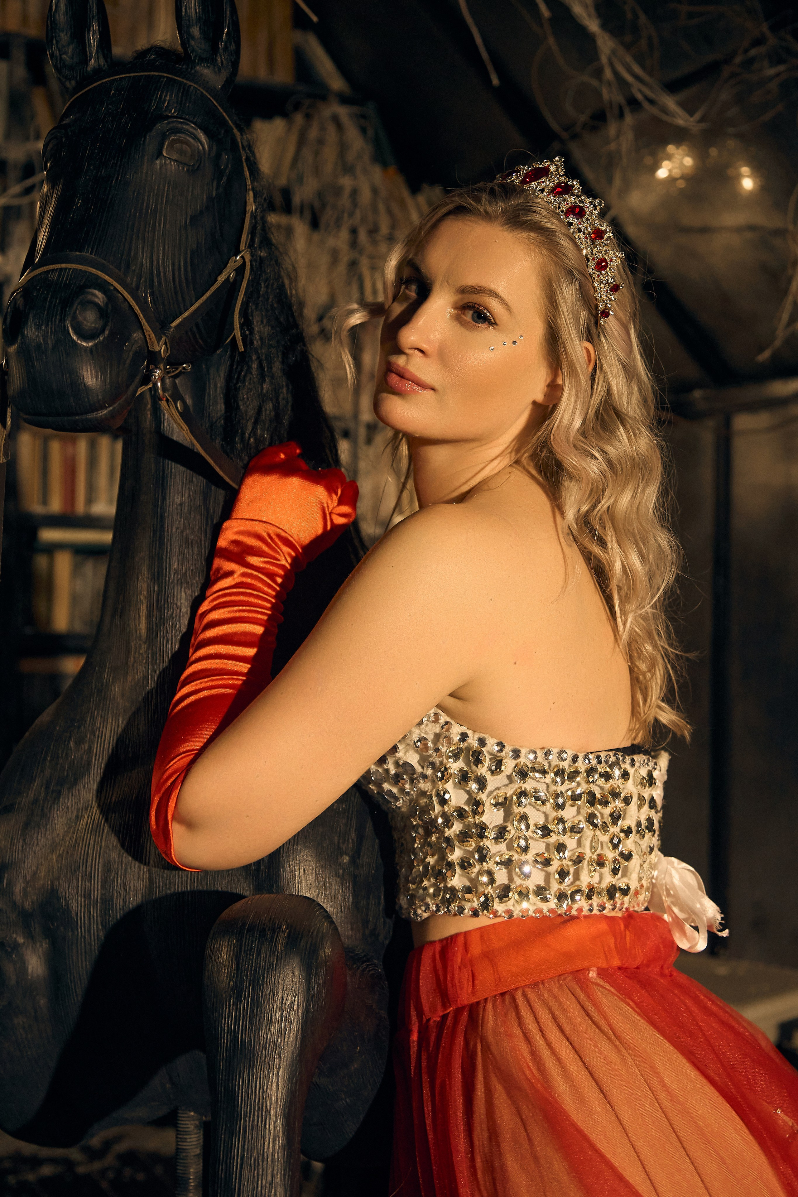 Конь. Женский и контент фотограф Данилина Ирина в Москве