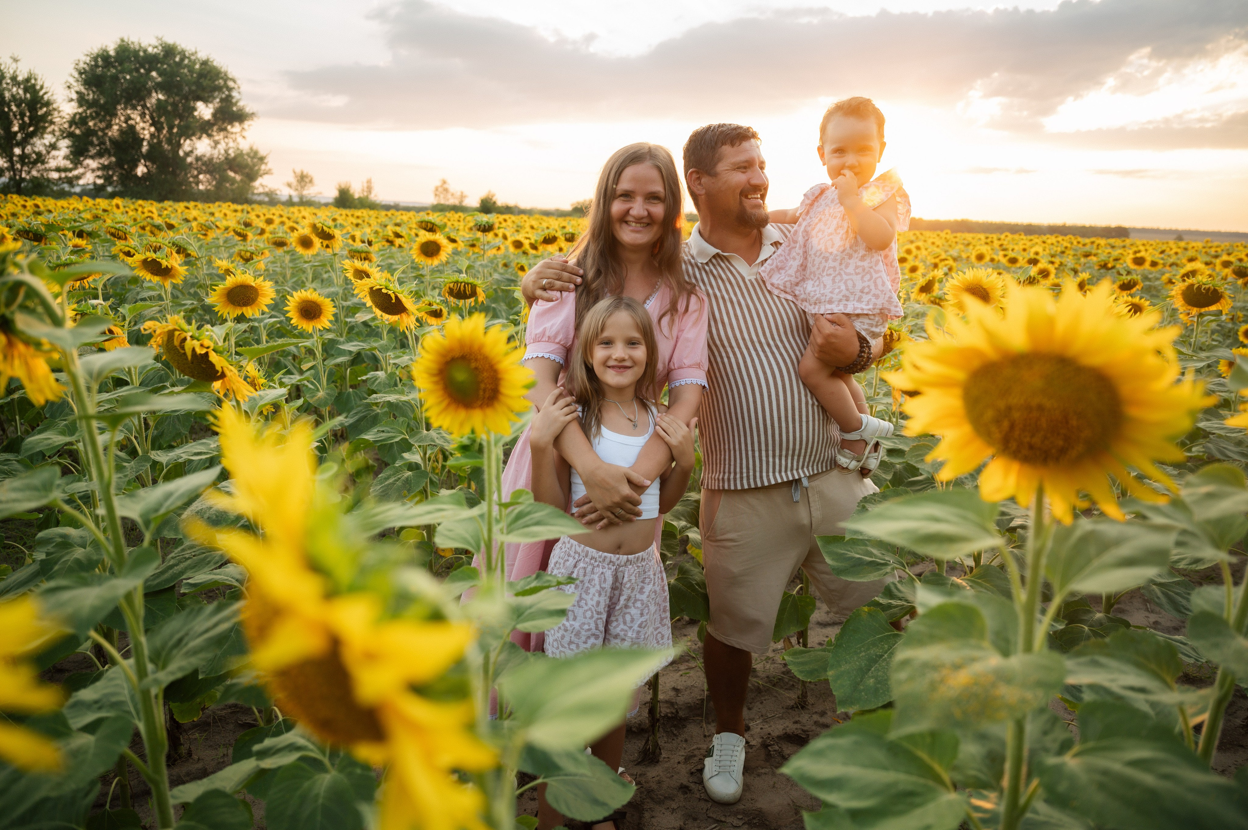 Семейная с правнучками. Фотограф Алёна Мил