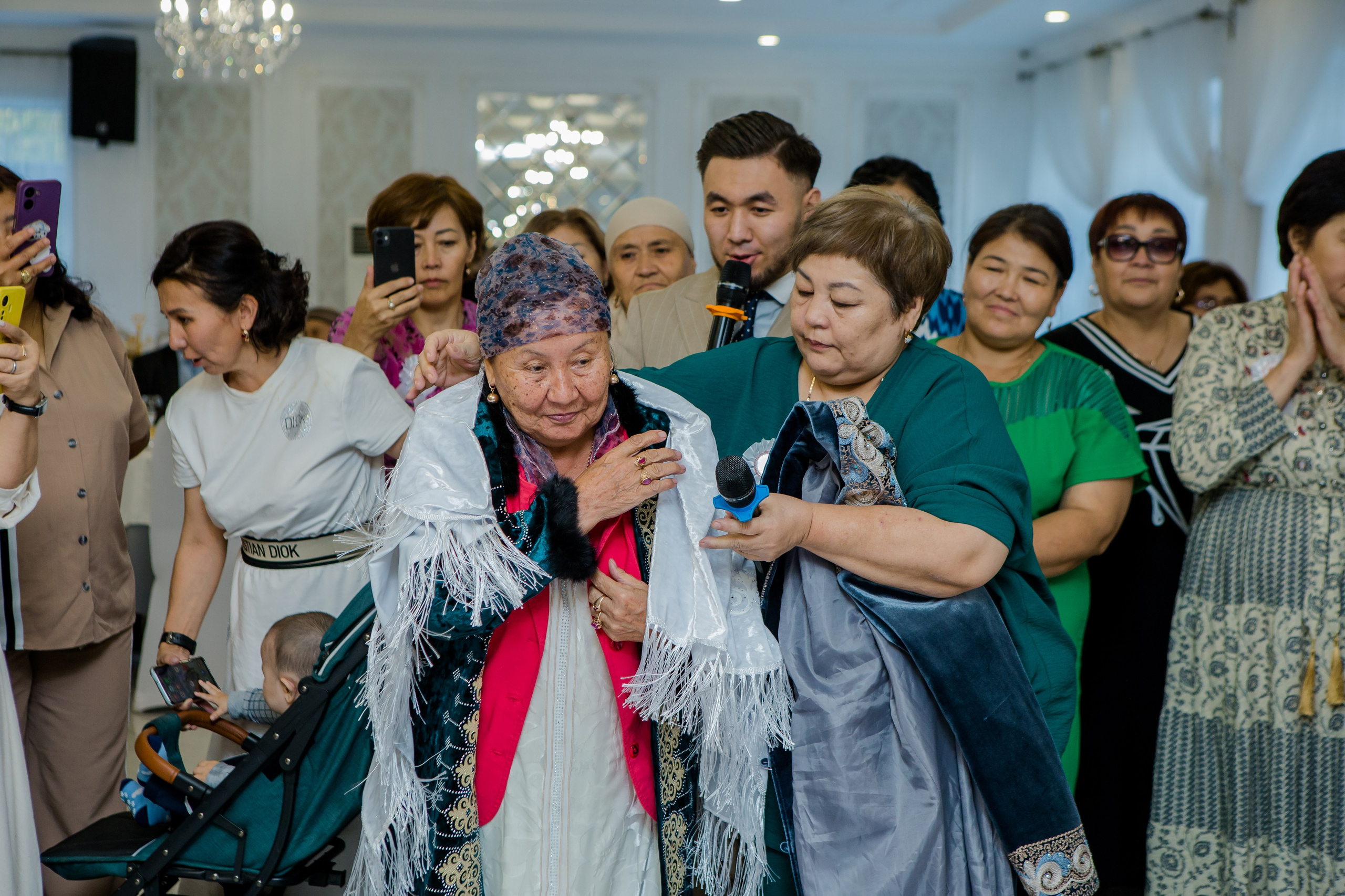 QYZ UZATU ZHADYRA. Свадебный и репортажный фотограф в Астане T.Yertay «Nomad media»