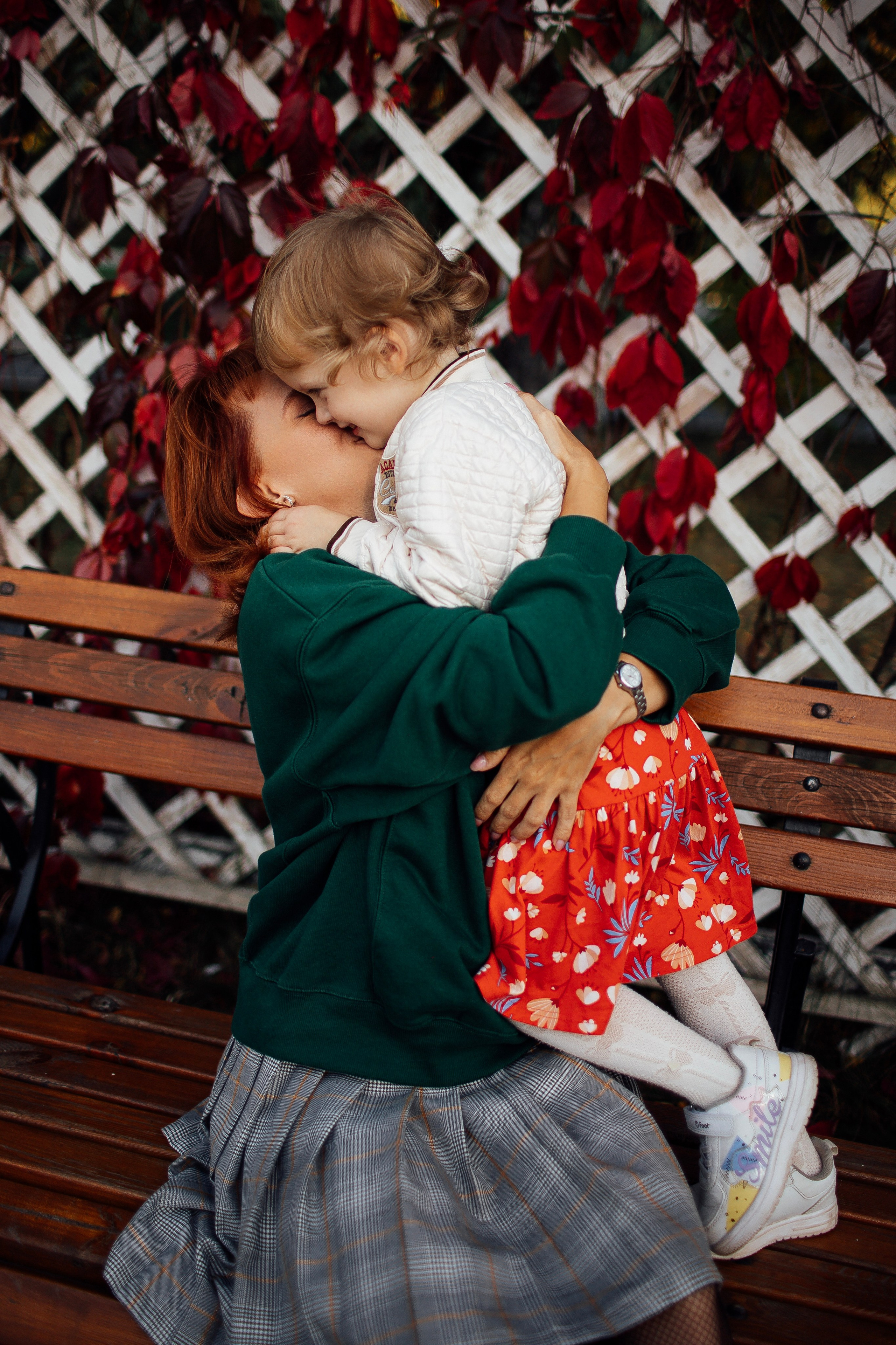 Саша Наташа и Анжелика. Семейная съемка — это красивый способ признаться своей семье в любви