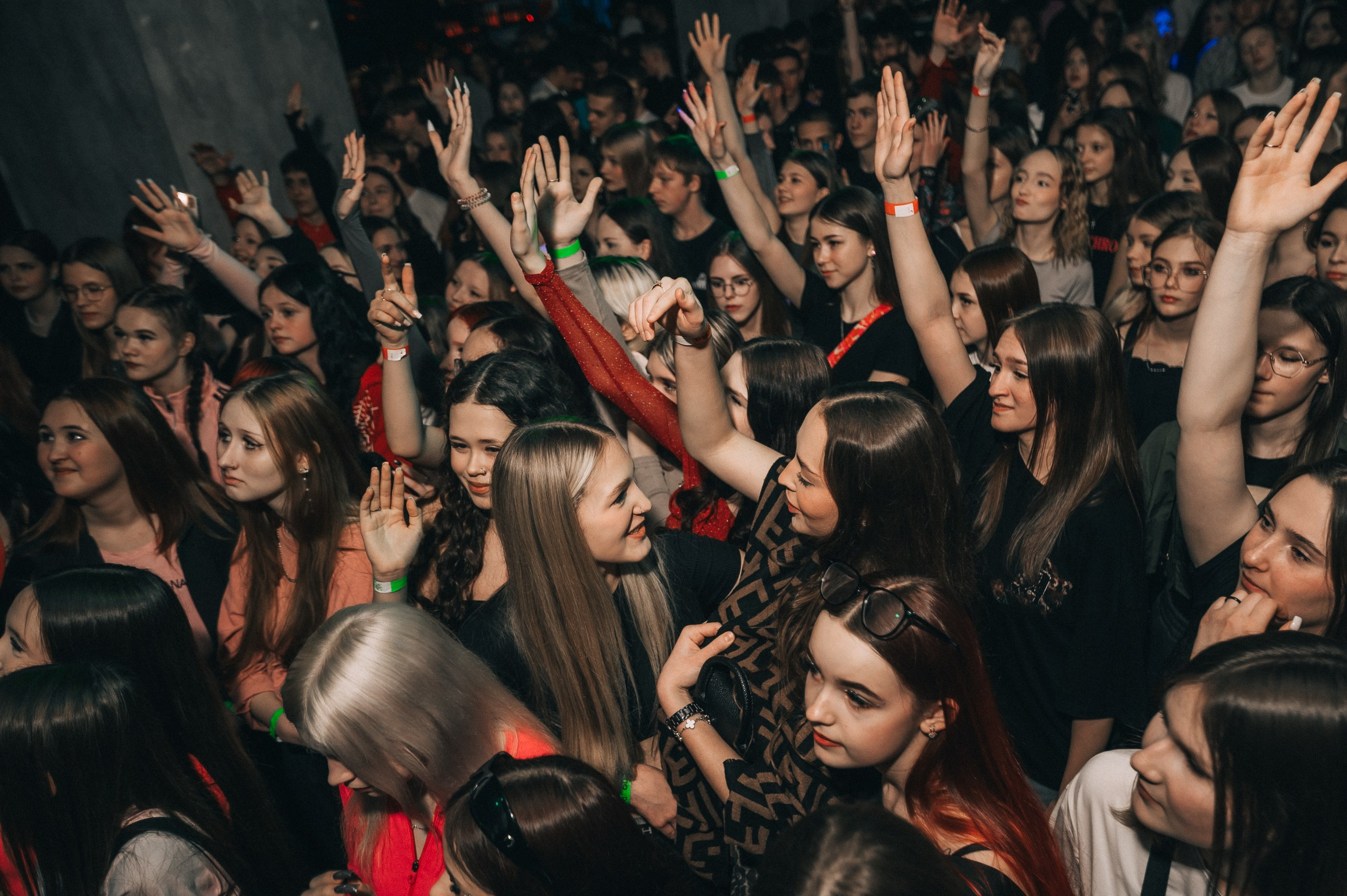 8 MARCH WOMENS DAY PARTY. Фотограф в Кемерово Владислав Шульц