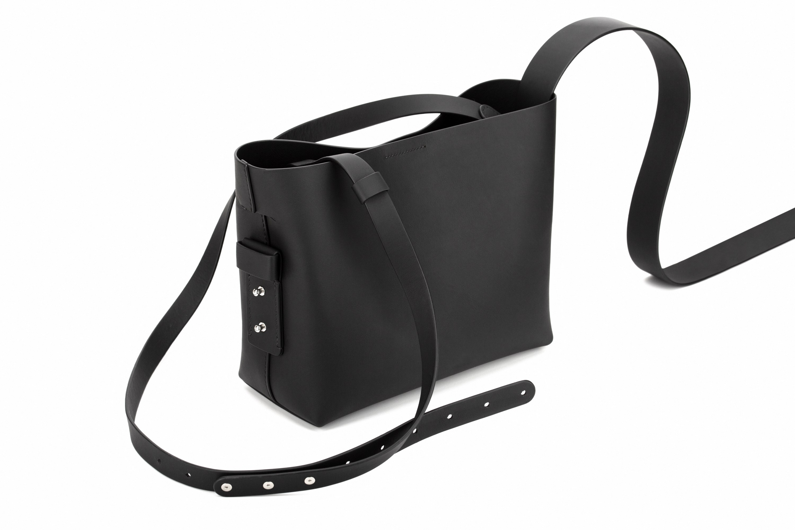 Сумки и рюкзаки. Предметная и каталожная съемка в Москве!