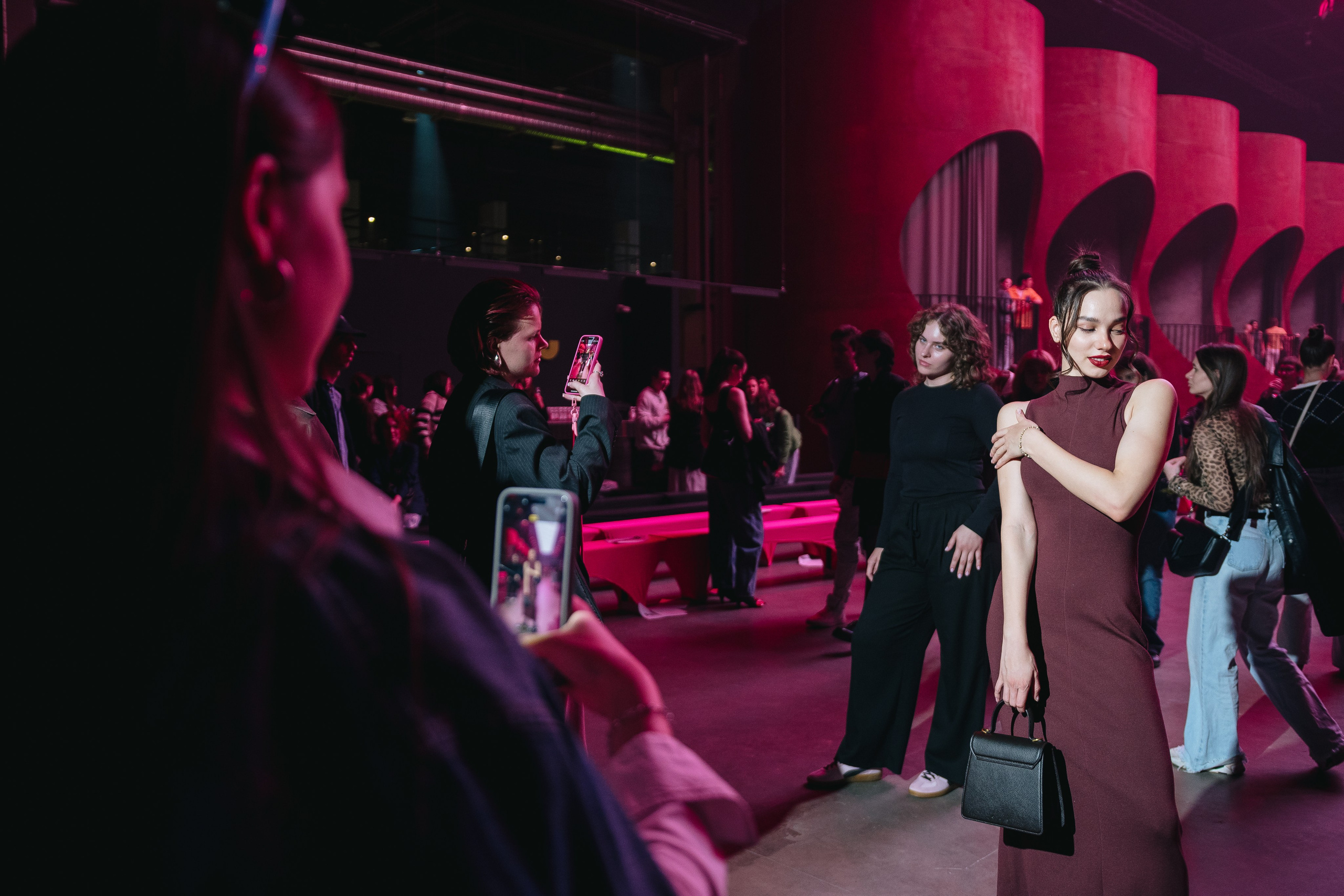 Самокат x HSE DESIGN: Главные переменные. Даниил Сергеев: репортажный фотограф