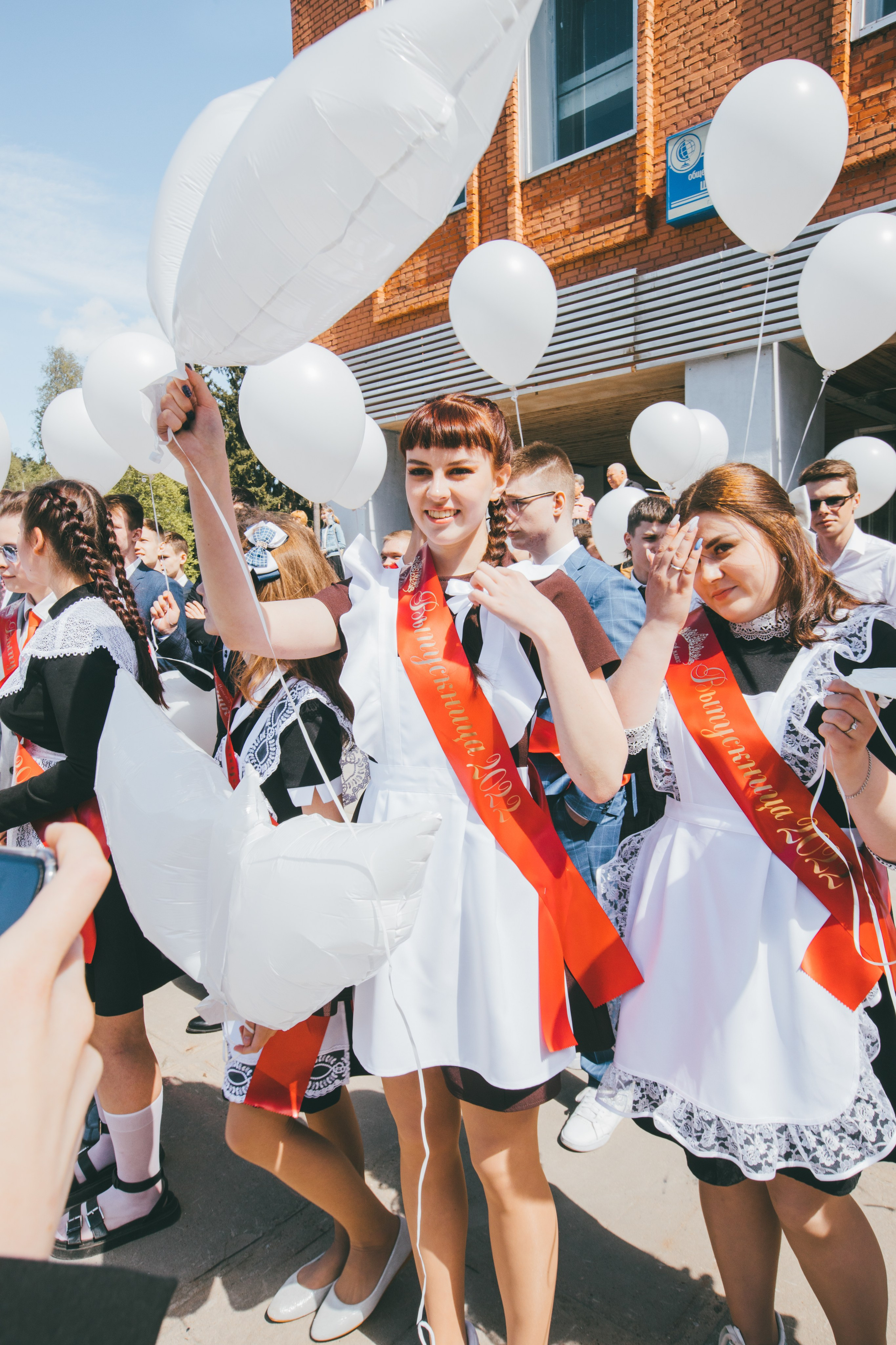 Фотограф на последний звонок или выпускной вечер 2026. Выпускные альбомы в Серпухове