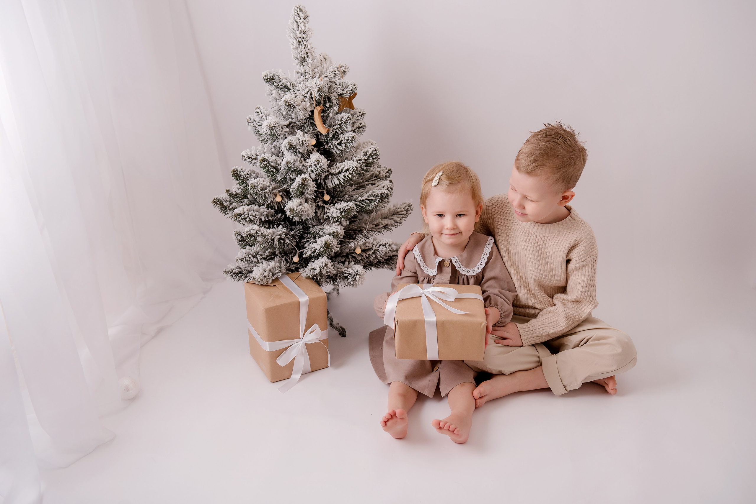 Гоша и Ариша. Детский фотограф в Долгопрудном и Москве