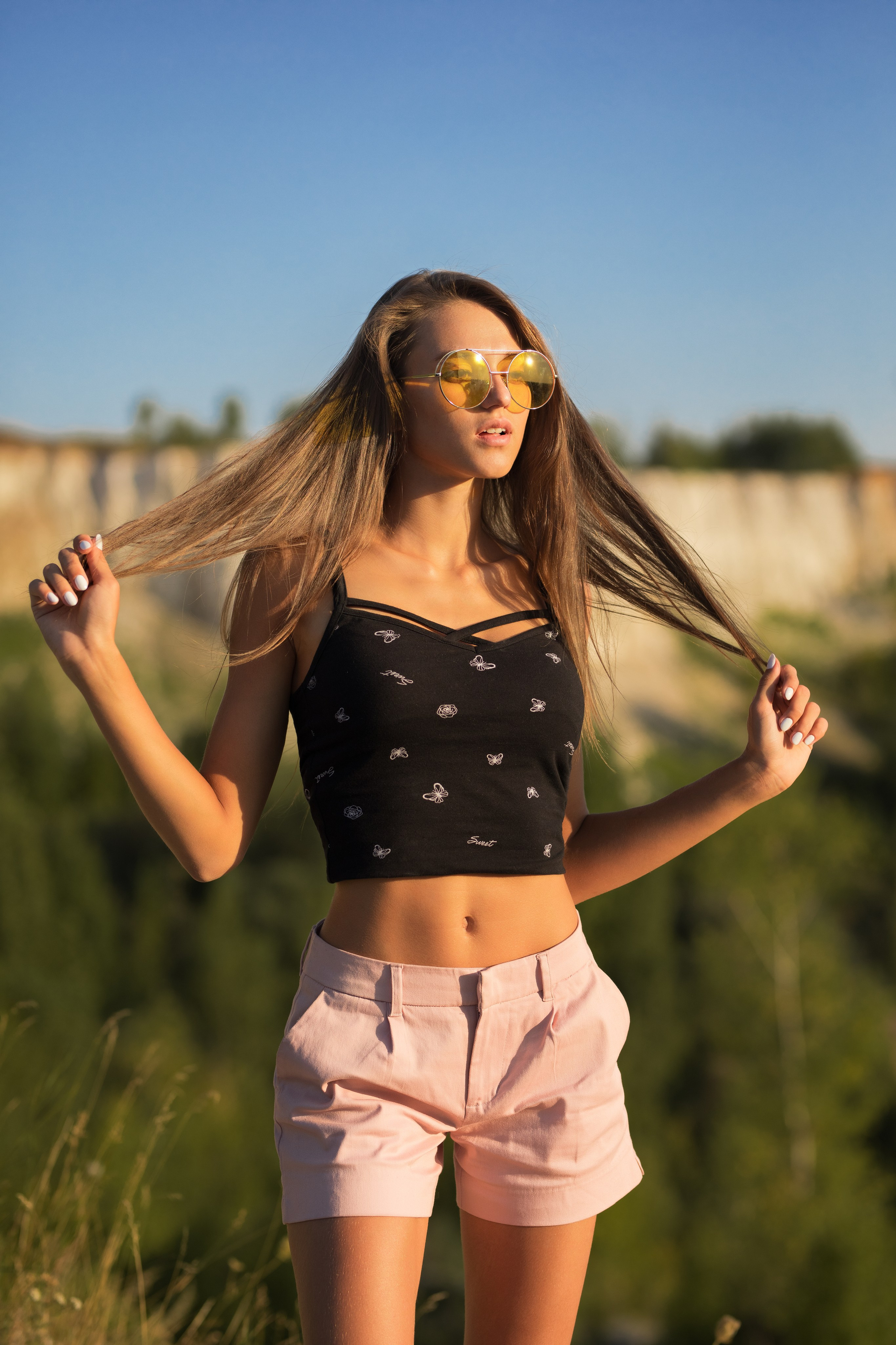 Фотосет у дома культуры в с. Стрелица и в Белом Колодце с Маргаритой для «себя»