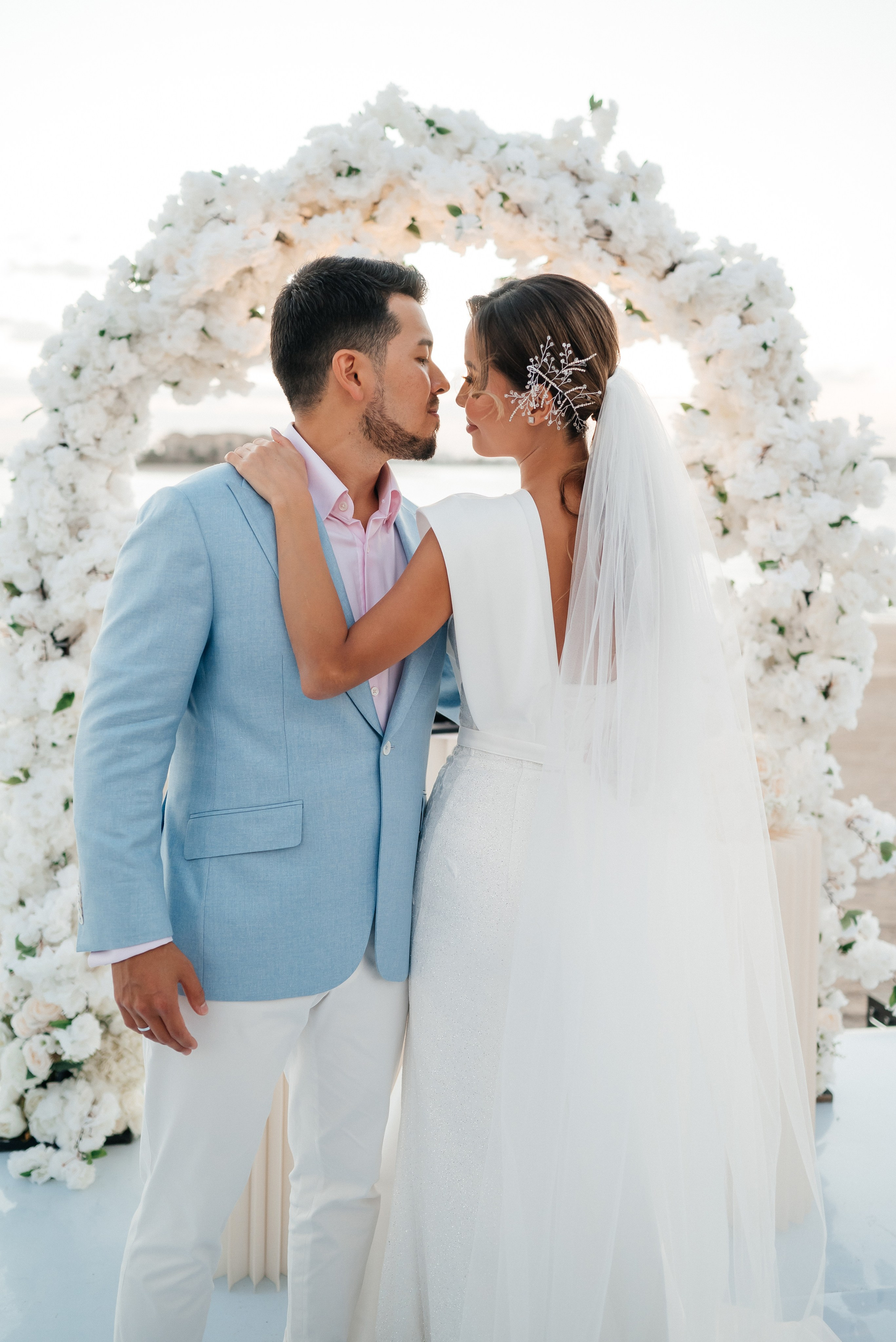 Batyr & Sabina. Wedding and family photographer in Dubai Vasilii Albul