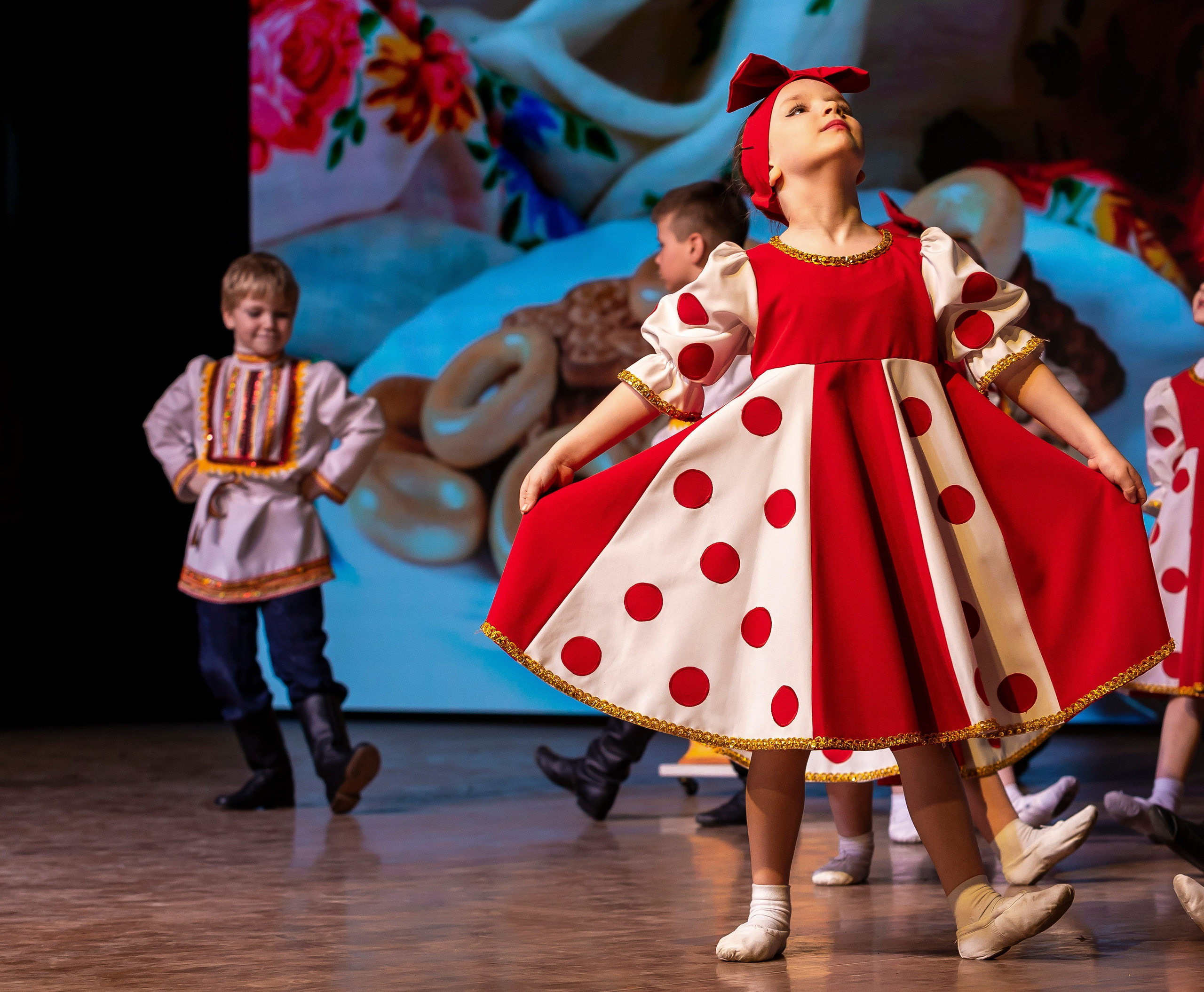 Юбилейный концерт танцевальной студии. Репортажный фотограф в Москве