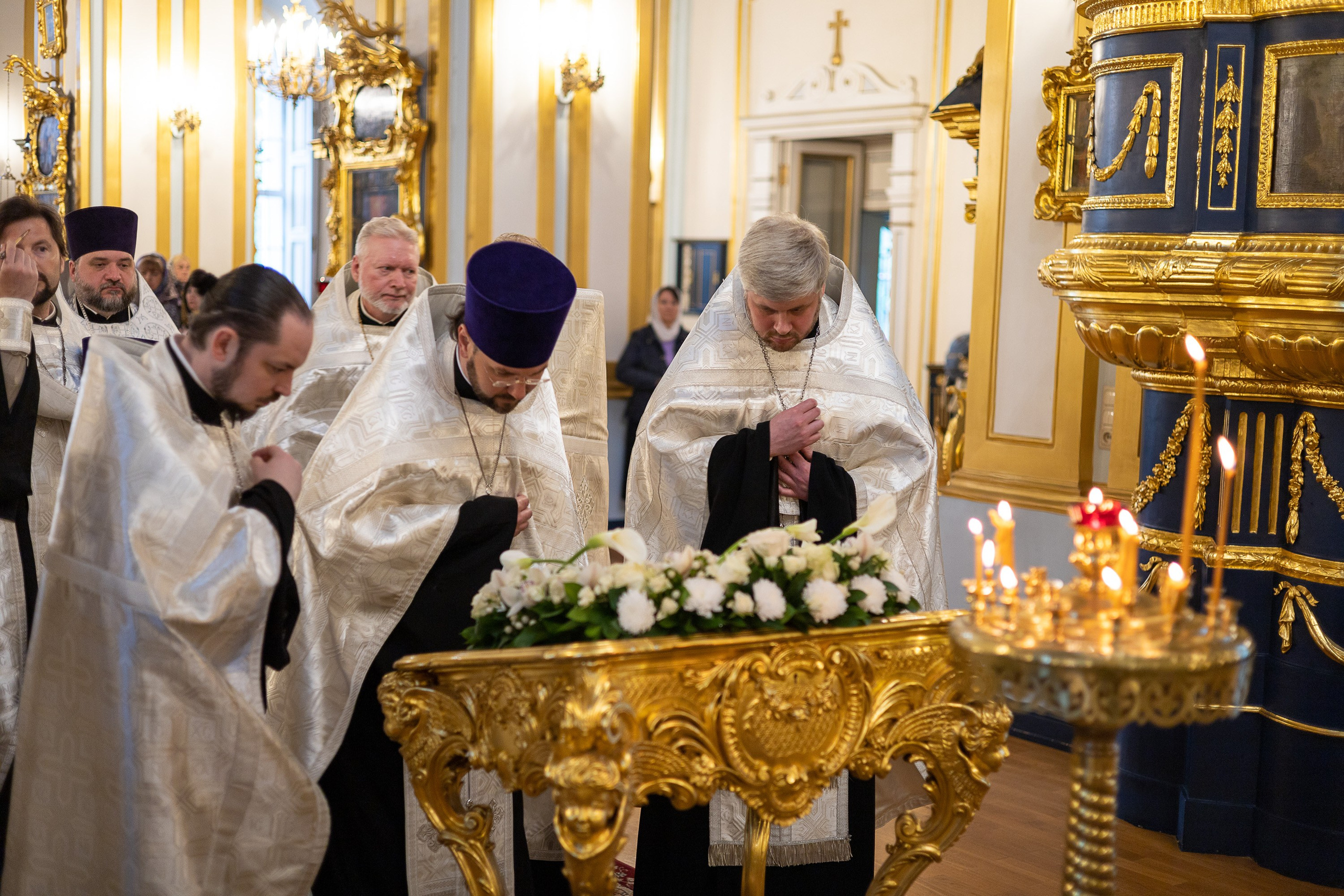 ВСЕНОЩНОЕ БДЕНИЕ В КАНУН ПРАЗДНИКА ВОЗНЕСЕНИЯ ГОСПОДНЯ. НИКОЛО-БОГОЯВЛЕНСКИЙ МОРСКОЙ СОБОР