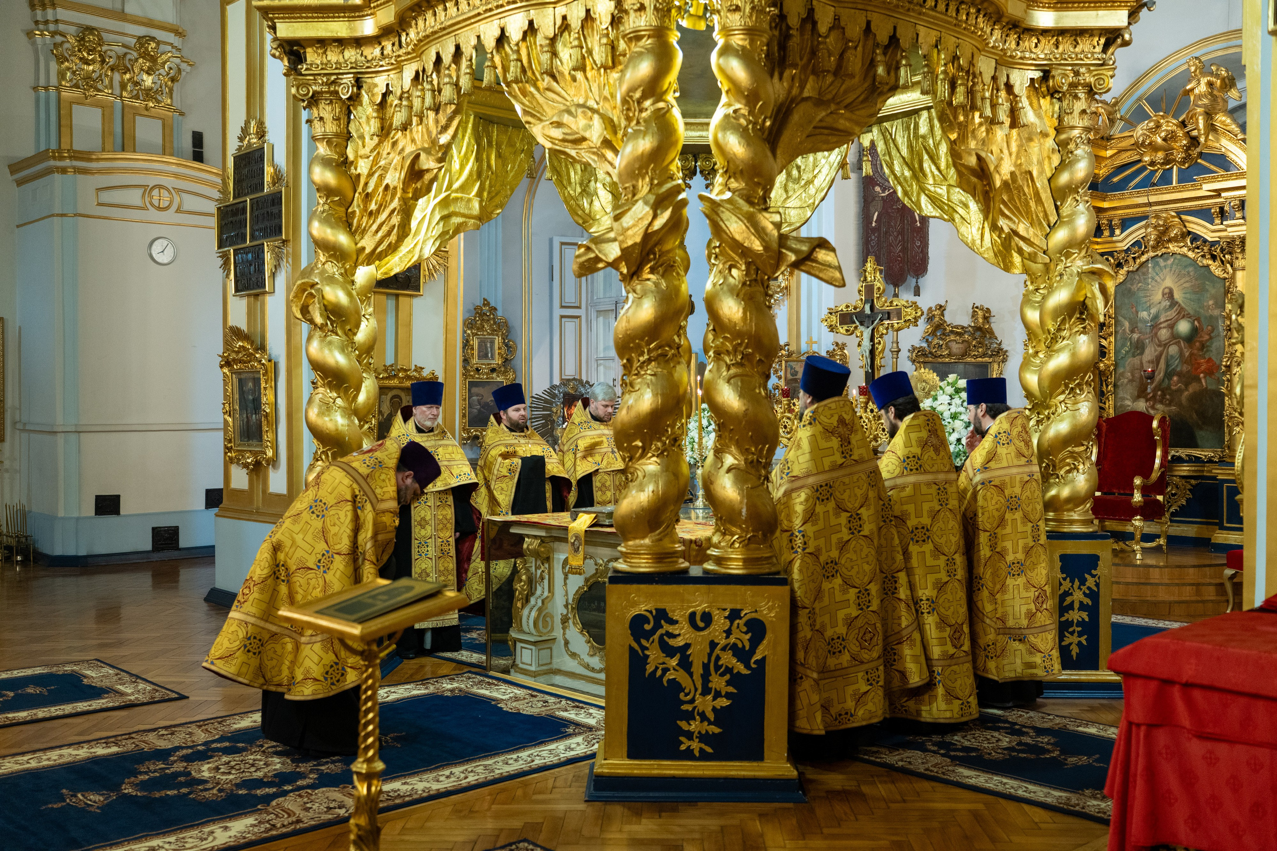 Праздничное бдение. НИКОЛО-БОГОЯВЛЕНСКИЙ МОРСКОЙ СОБОР