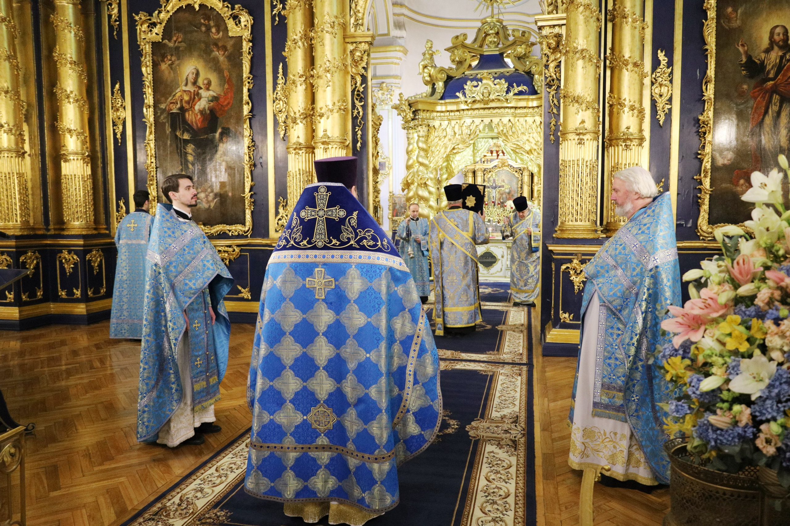 НЕДЕЛЯ 24-Я ПО ПЯТИДЕСЯТНИЦЕ. ОТДАНИЕ ПРАЗДНИКА ВВЕДЕНИЯ ВО ХРАМ ПРЕСВЯТОЙ БОГОРОДИЦЫ. НИКОЛО-БОГОЯВЛЕНСКИЙ МОРСКОЙ СОБОР