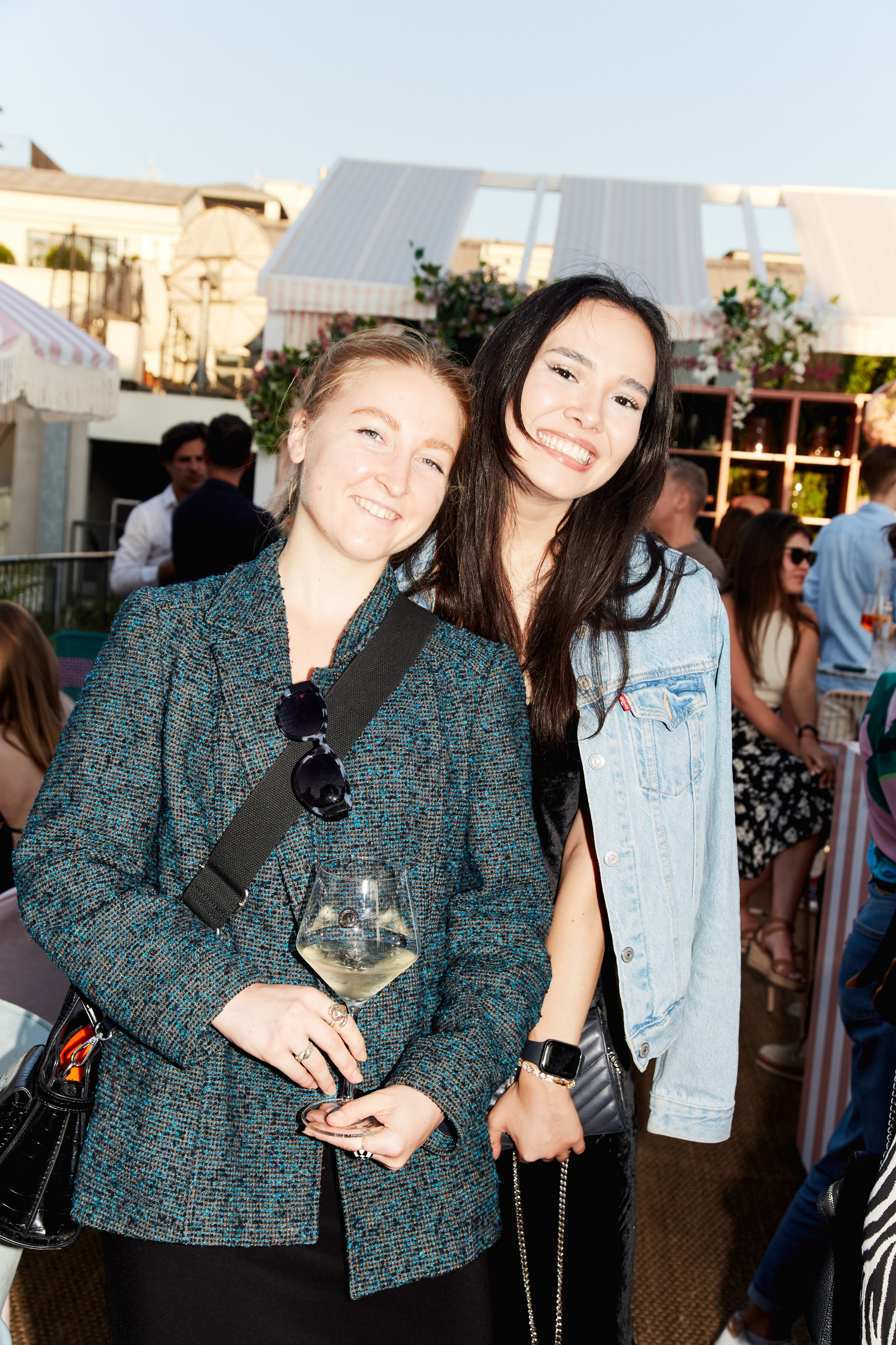 FEVER FRIENDS PARIS PARTY. Photographer Daria Ilkevich