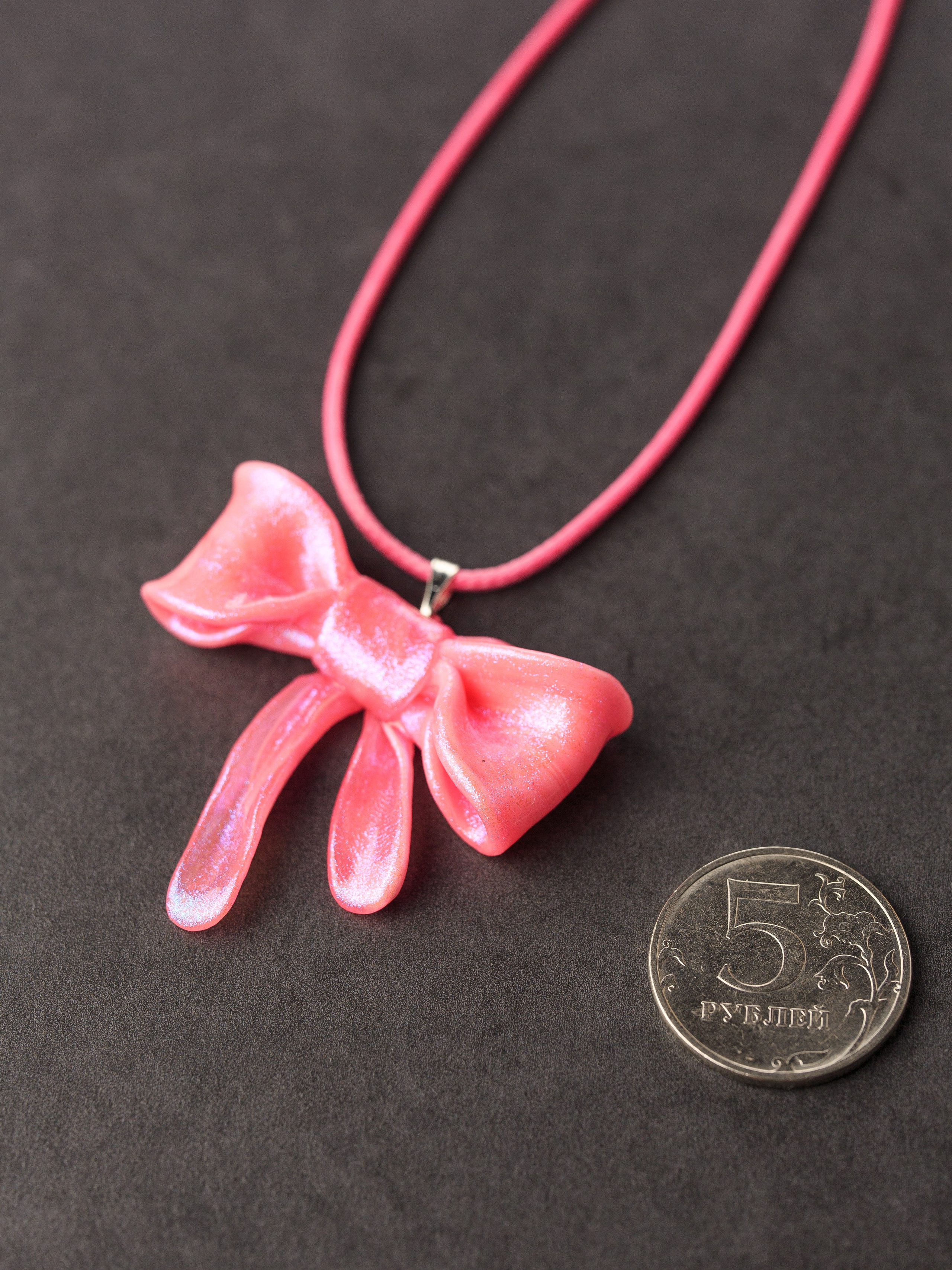Кулоны и подвески. Творческая мастерская MimikaShop в г. Анапа