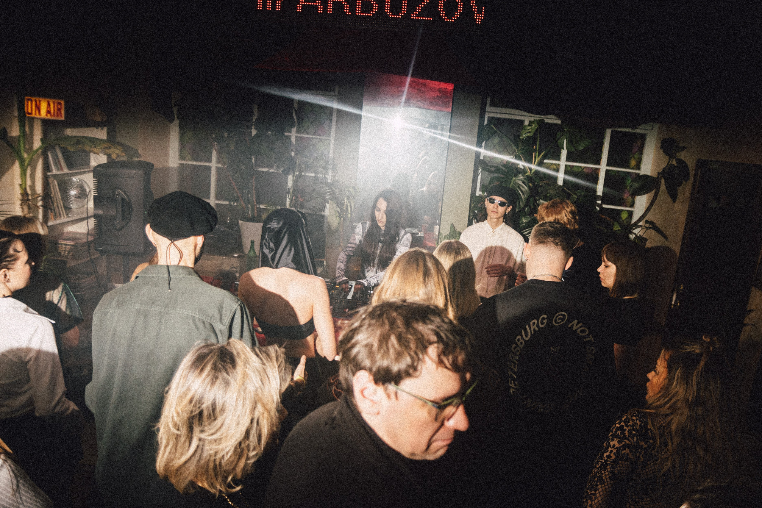 Тусовки. Фотограф Егор Огородов