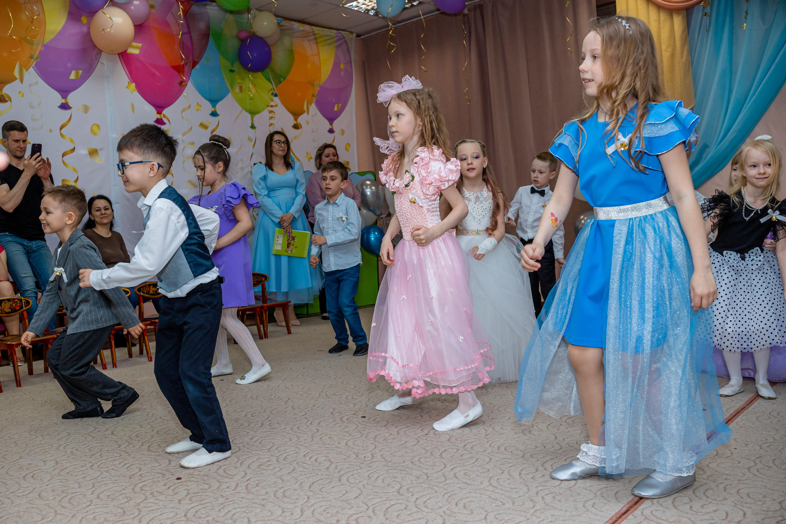 Выпускной в ДС. Ирина Носова - семейный и детский фотограф