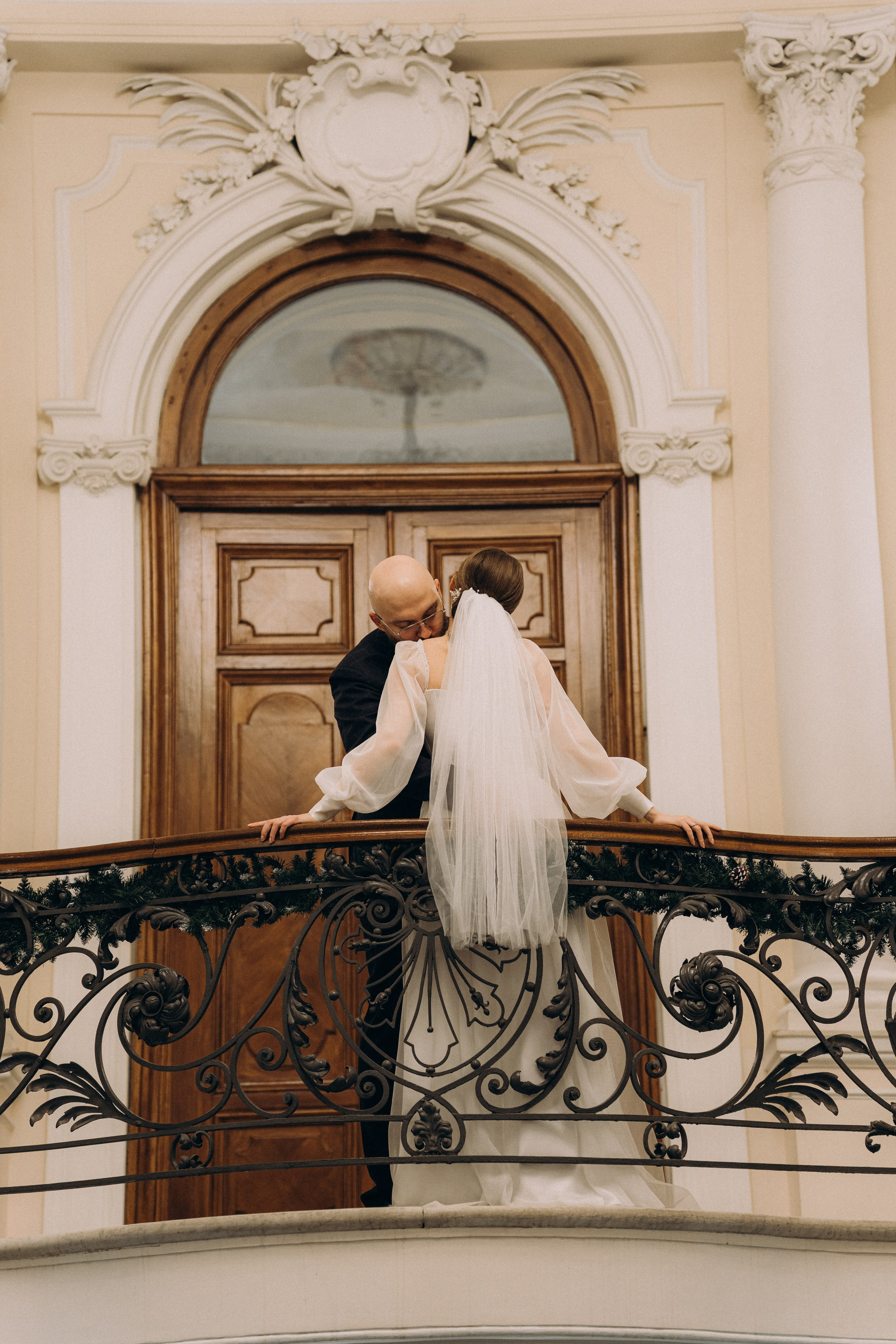 СВАДЕБНАЯ СЬЕМКА ВО ВТОРОМ ДВОРЦЕ (ДЕКАБРЬ) ТАКЖЕ СЬЕМКА В СТУДИИ НА ЧЕРНЫШЕВСКОЙ. Профессиональный фотограф, Санкт-Петербург — Виктория Богомолова