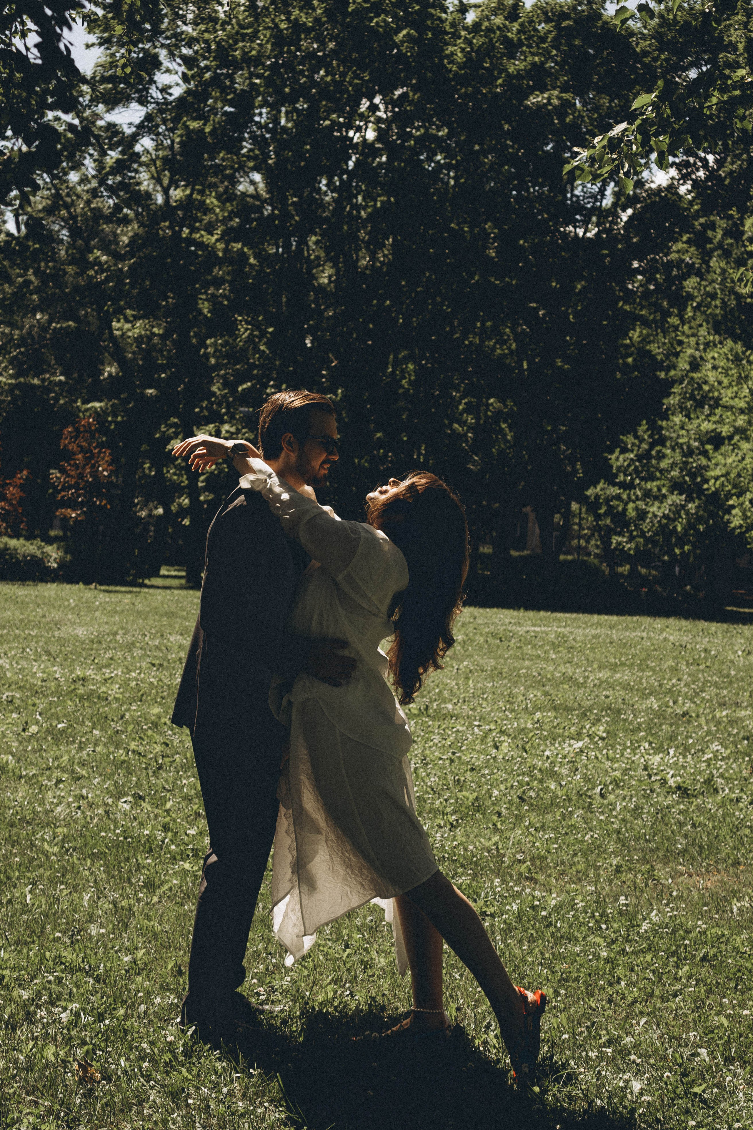 СВАДЕБНАЯ СЬЕМКА В ПАРКЕ ПОБЕДЫ И ПРОГУЛКА ПО МОСКОВСКОМУ ПРОСПЕКТУ. Профессиональный фотограф, Санкт-Петербург — Виктория Богомолова