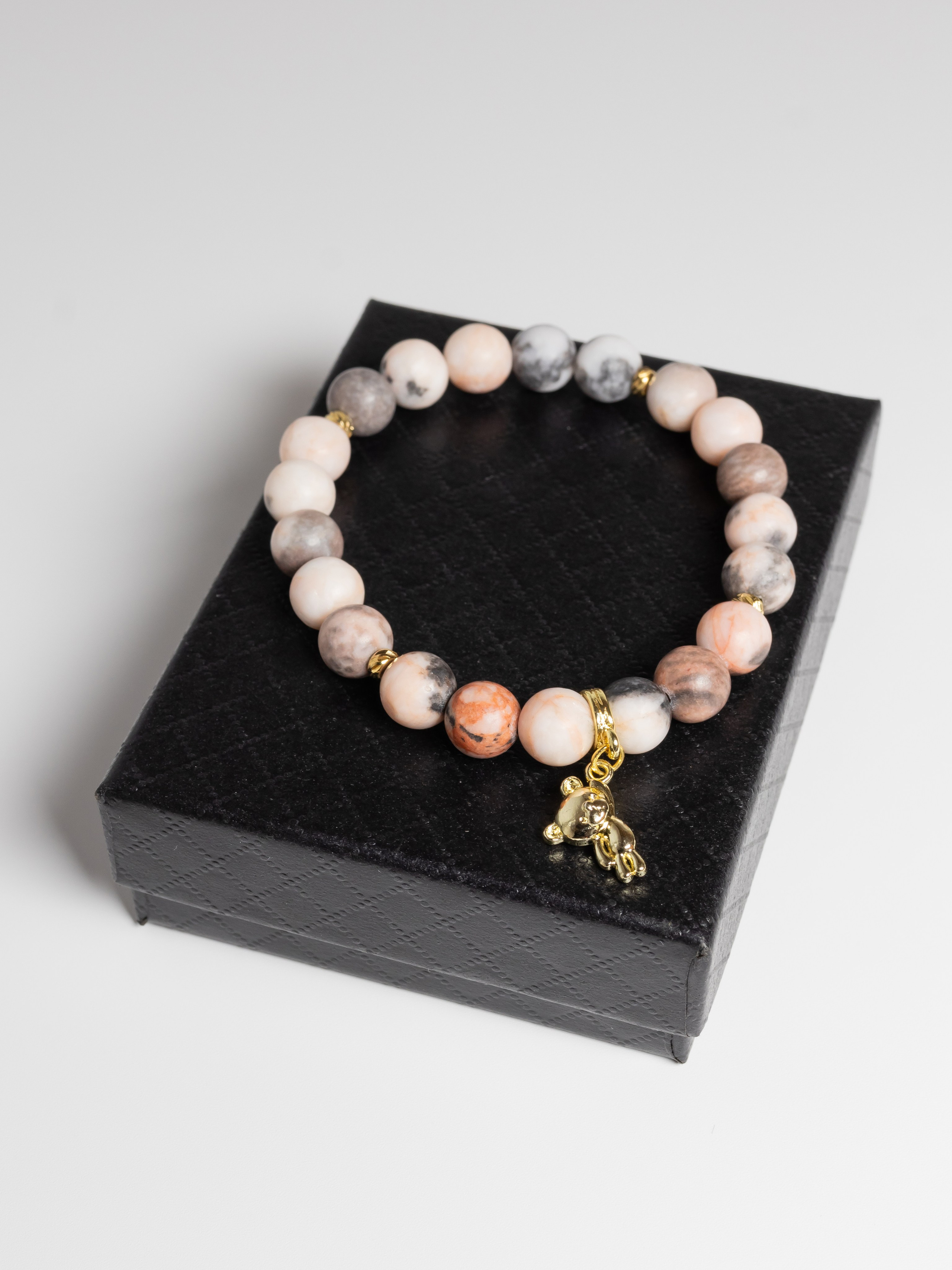 Браслеты камень. Фотограф в Краснодаре Арина Кудряшова