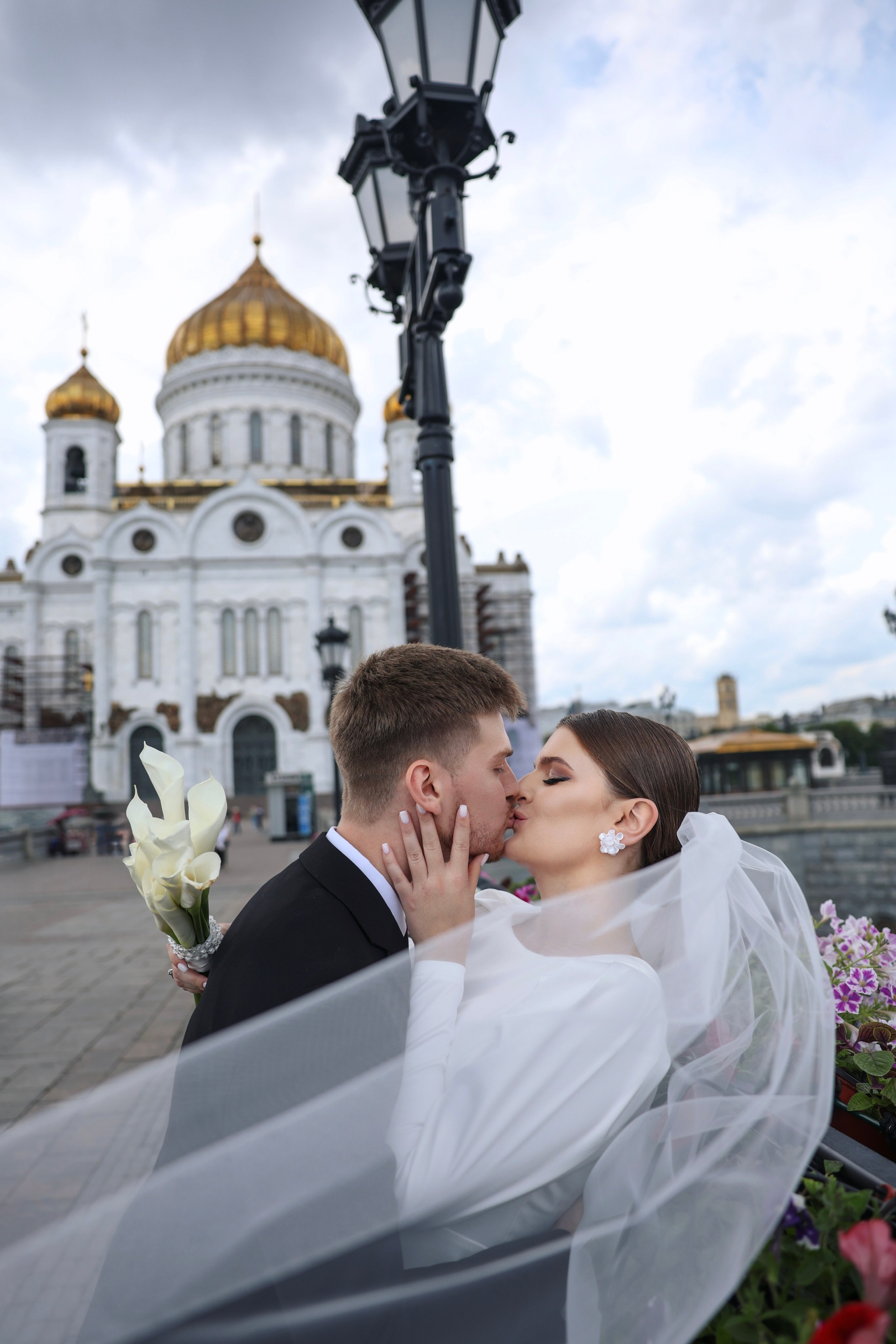 Анастасия и Александр. Храм Христа Спасителя. Главная