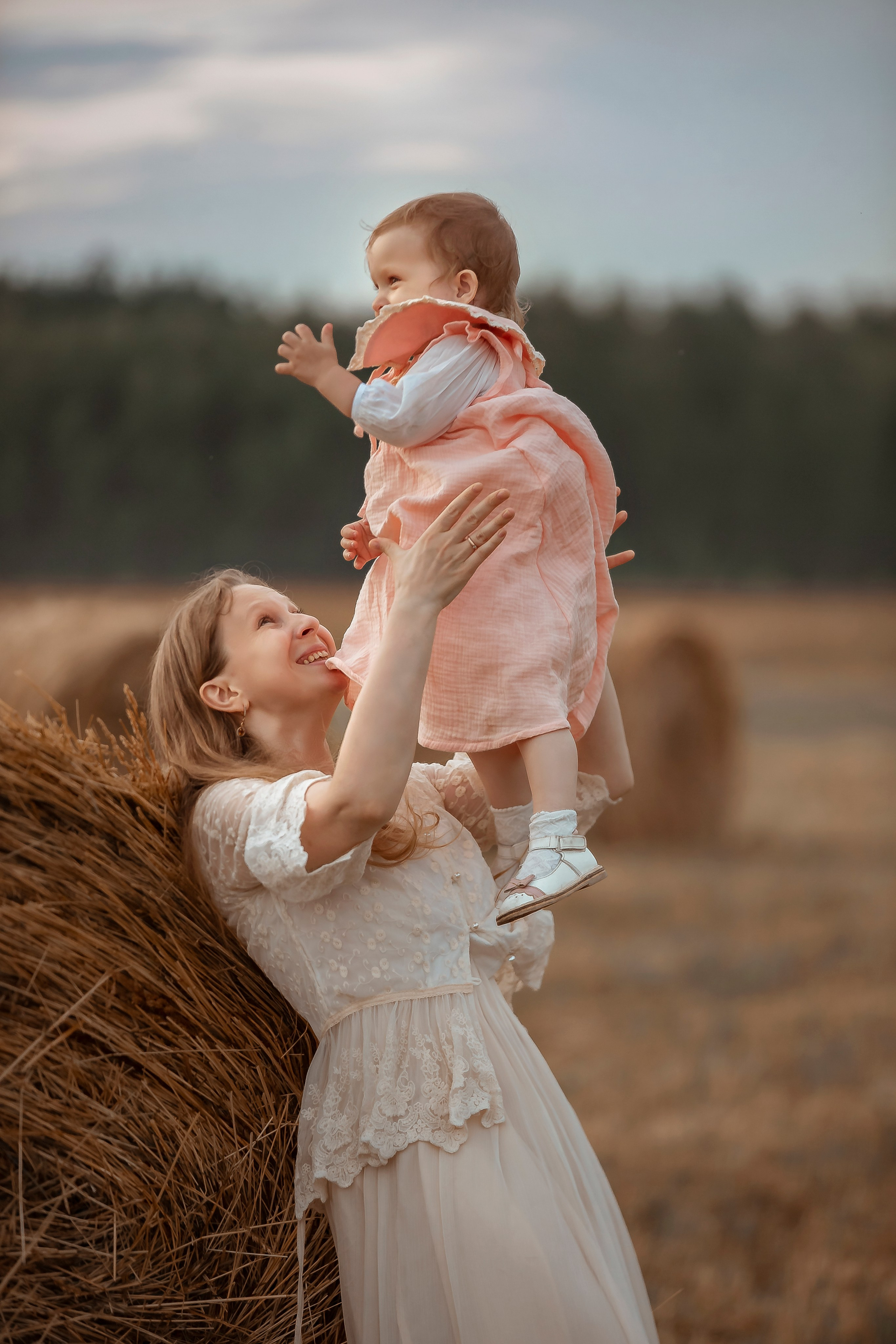 Вика и девочки. Леся Ладова