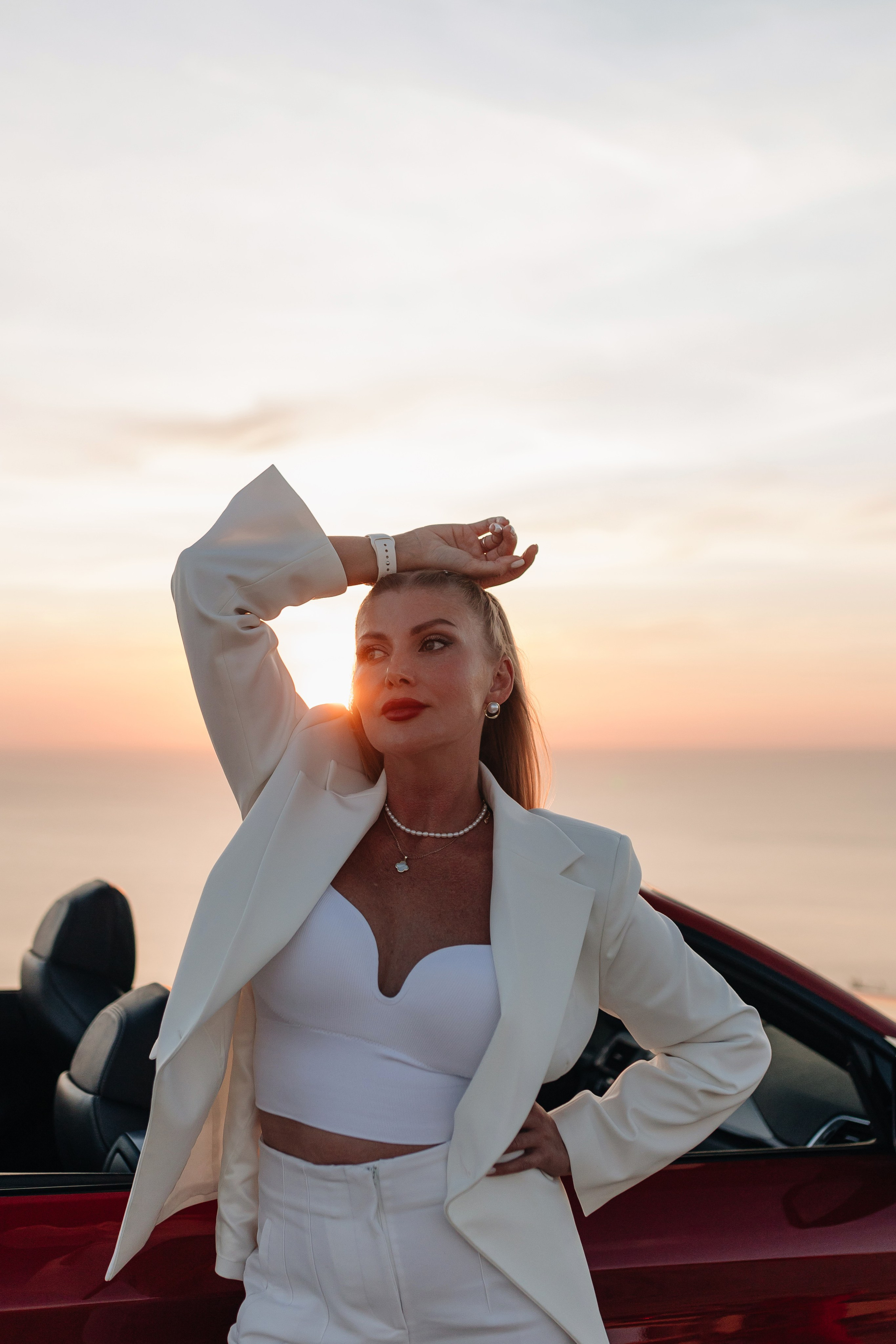 На кабриолете. Фотограф Трифон Мира