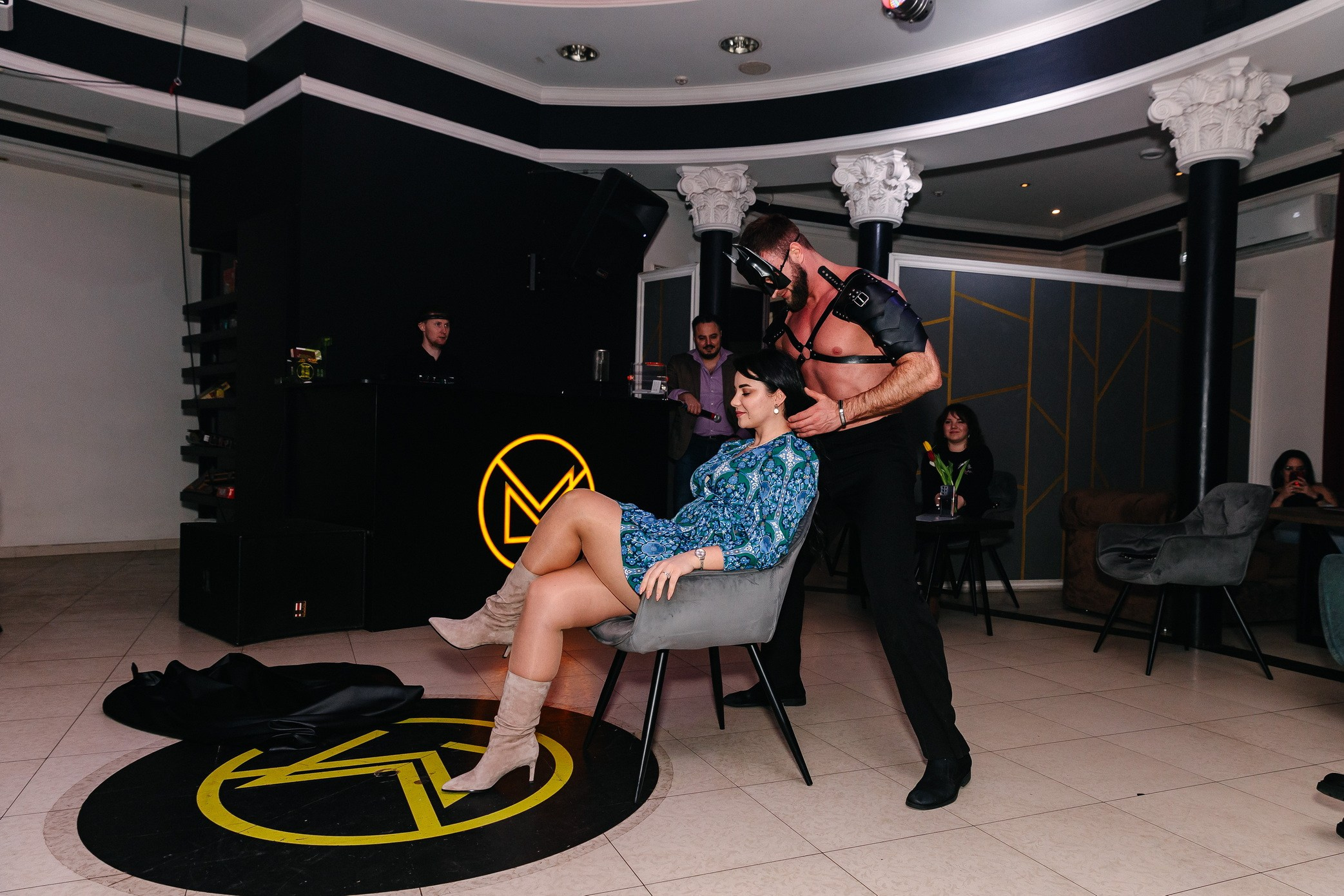 8 марта в лаунж-баре Major 2024. Свадебный, семейный и детский фотограф в Калининграде Елена Кравцова