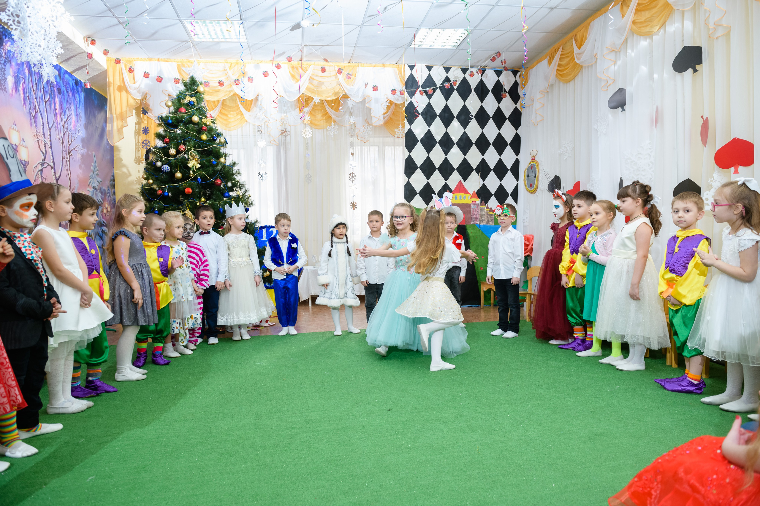 Утренник в детском саду. Фотограф в Ростове-на-Дону Маркер Елена
