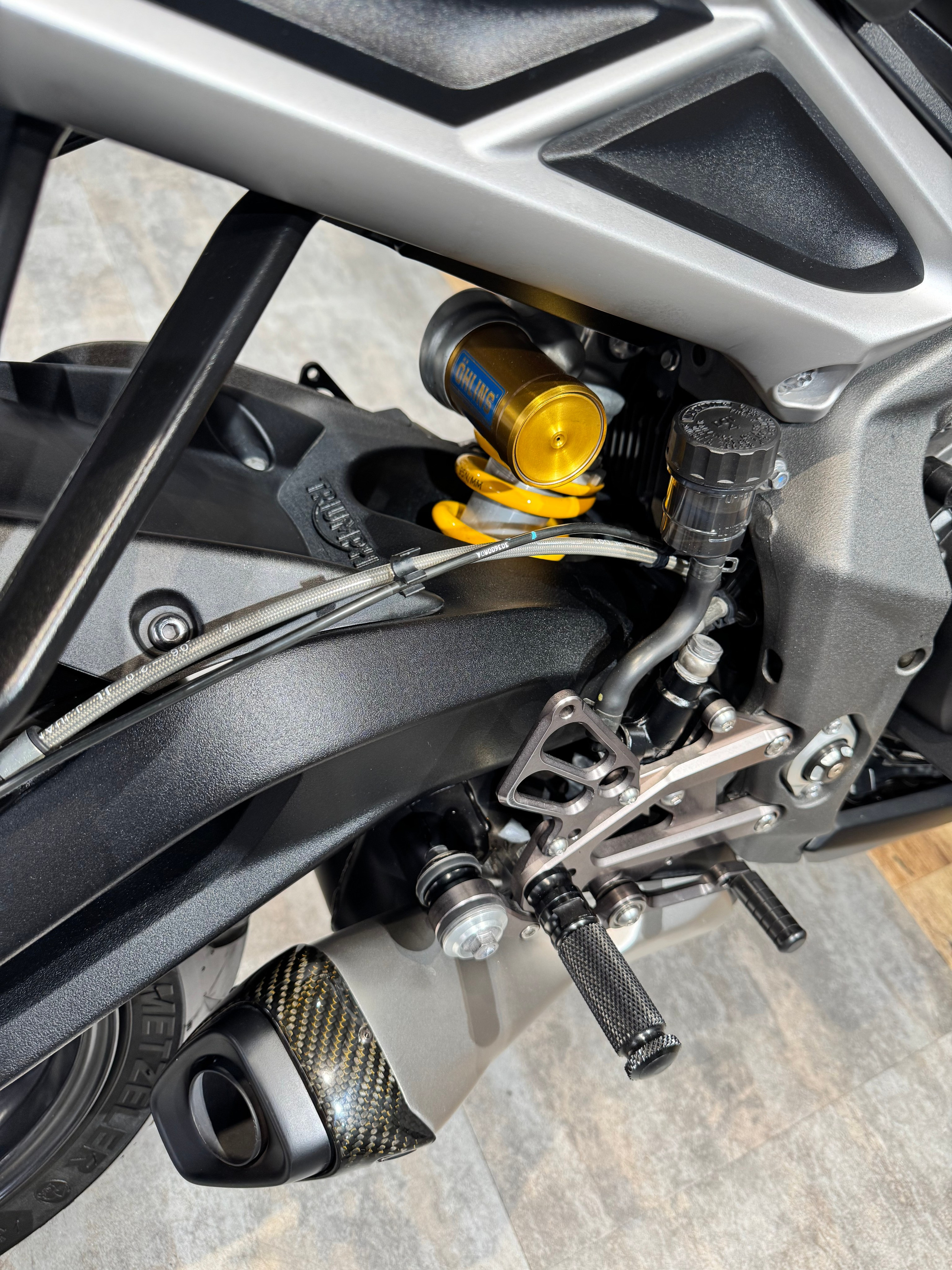 Мотоциклы Harley-Davidson 2021 Triumph Street Triple RS. Hello Davidson, Москва. Только хорошие мотоциклы…