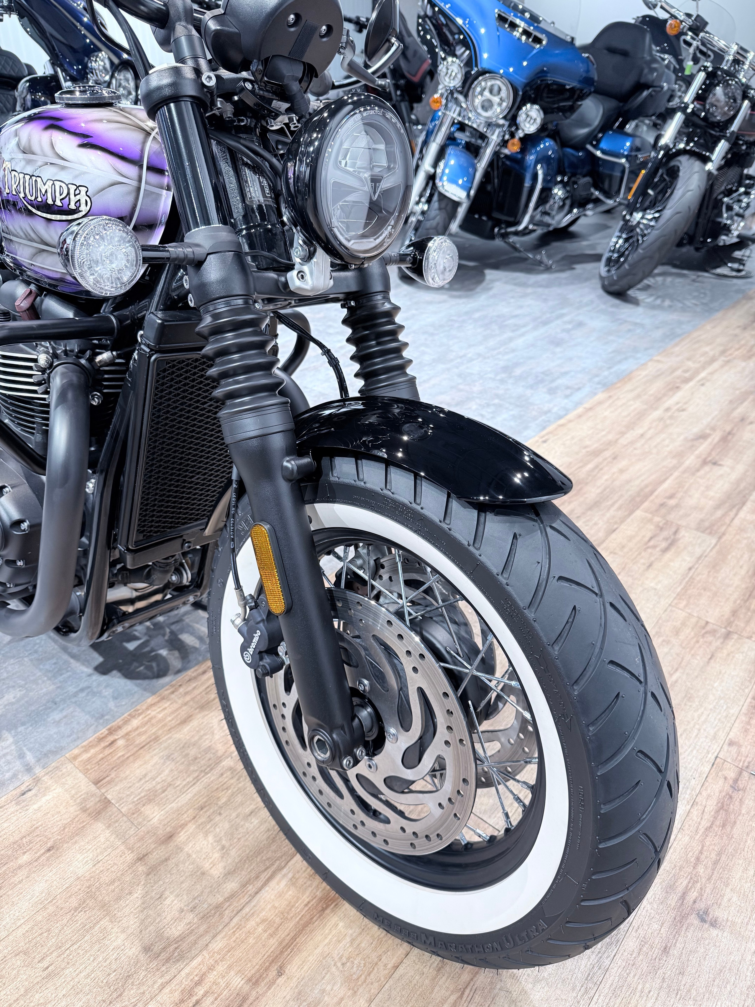 Triumph Bobber NEW. Hello Davidson, Москва. Только хорошие мотоциклы…