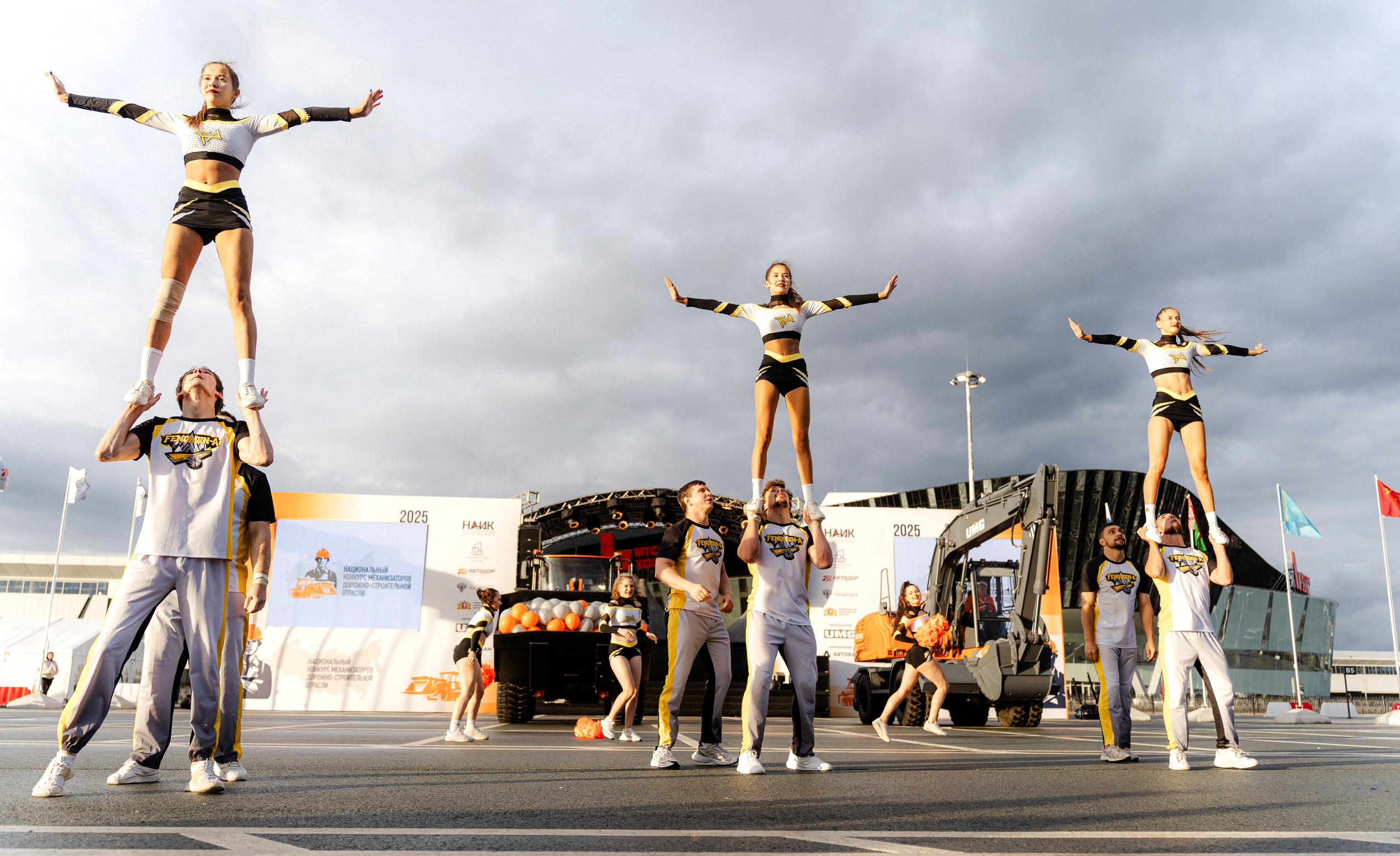 — ИВЕНТЫ. Профессиональный фотограф в Санкт-Петербурге Владимир Денисов