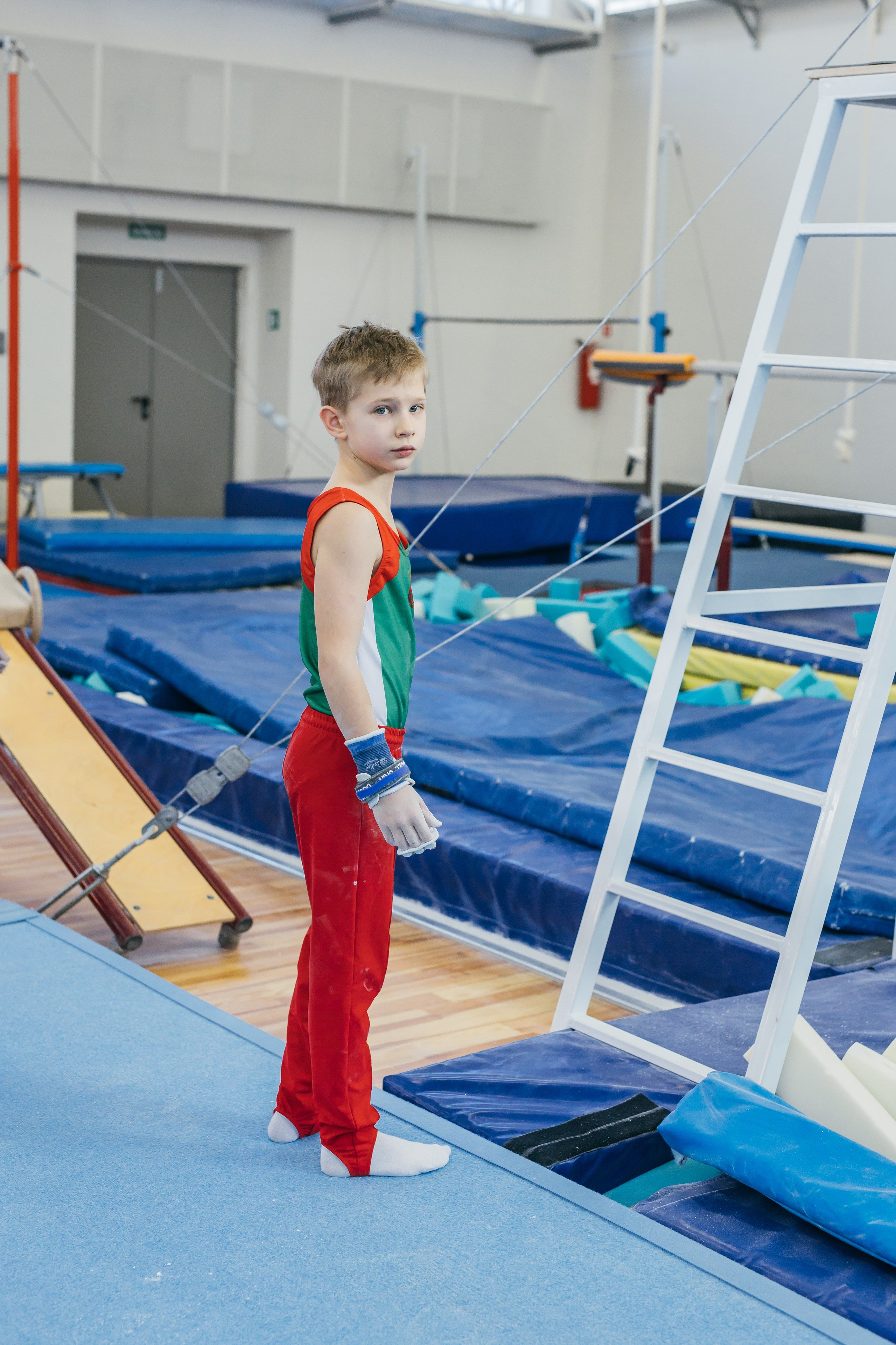 Съёмка для СДЮШОР по спортивной гимнастике. Портретный и семейный фотограф в Минске