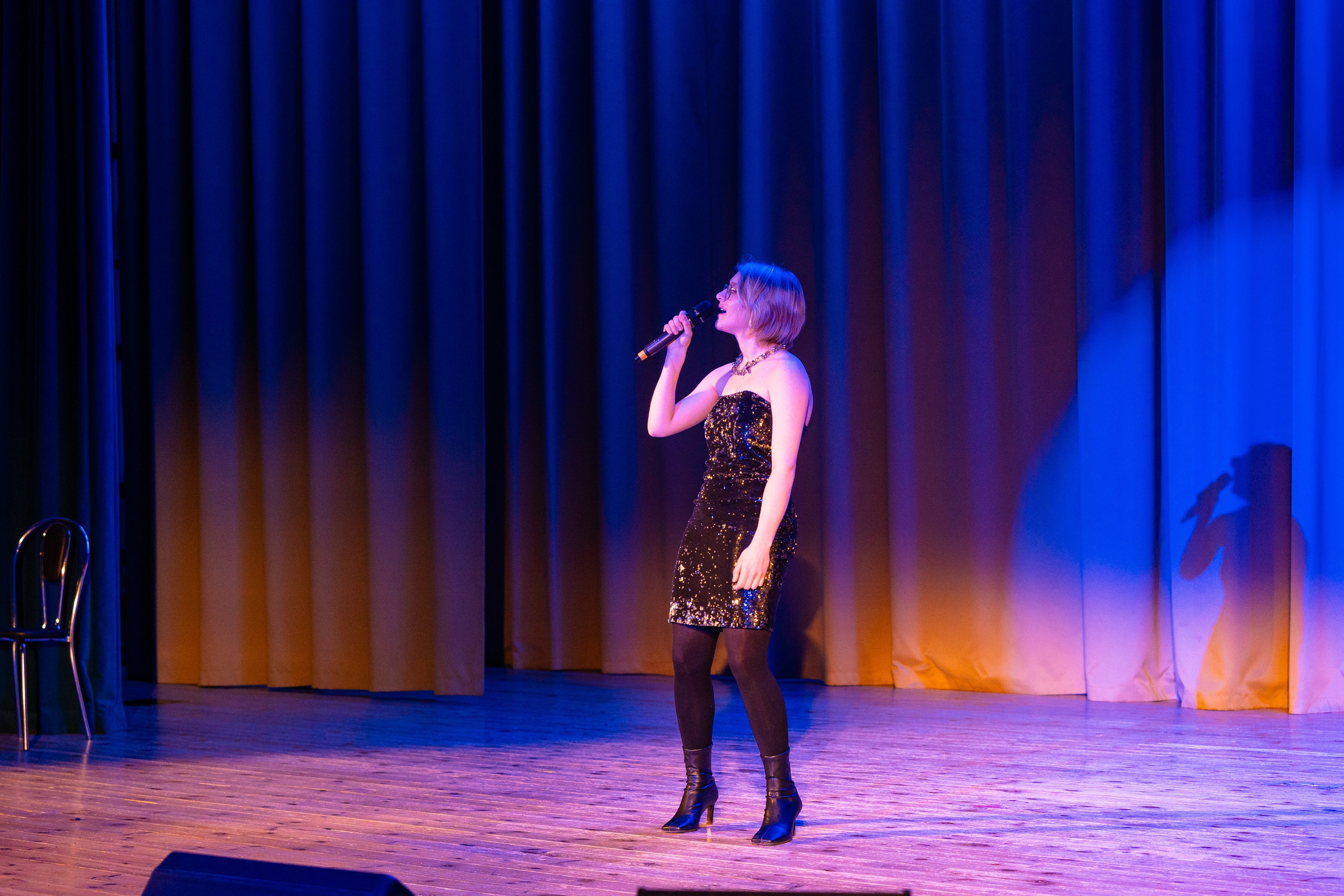 Концерт ДК Буривестник. Фотограф Никита Комаров