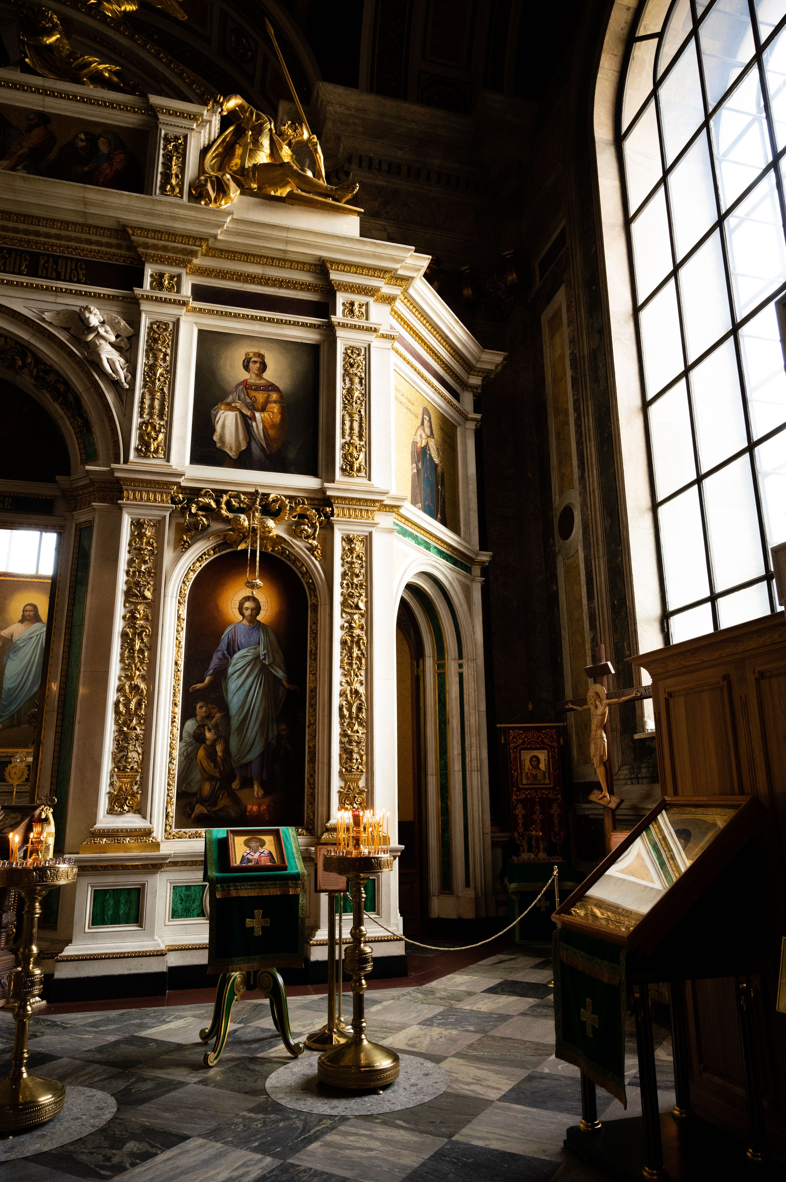 Крещение. Профессиональный фотограф беременности в СПБ. Стильные фотосессии беременности в стиле минимализм и классическая фотография