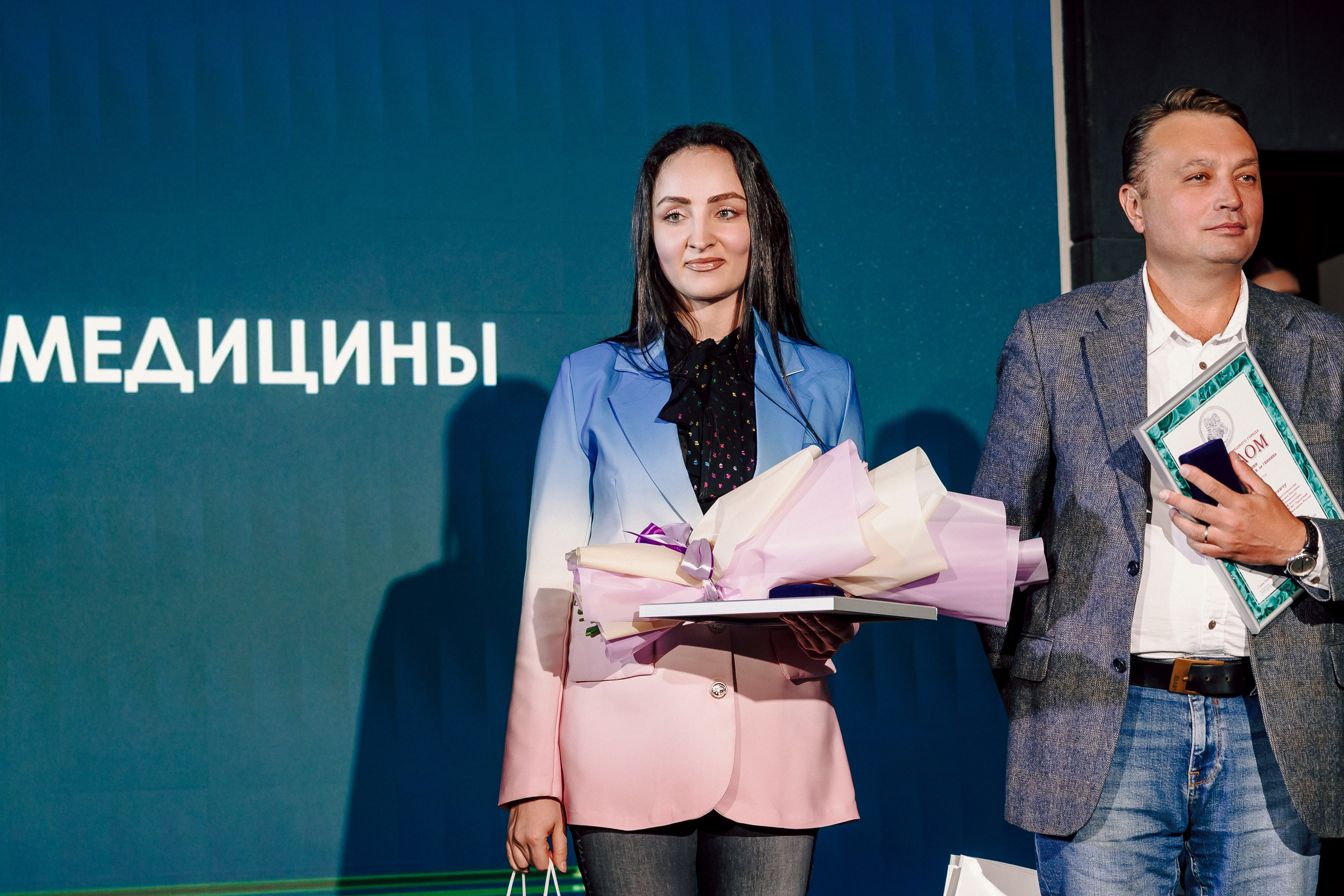 XXVI Церемония вручения премии имени В. Н. Татищева и Г. В. Де Геннина. Лёшка Варзегов — фотограф