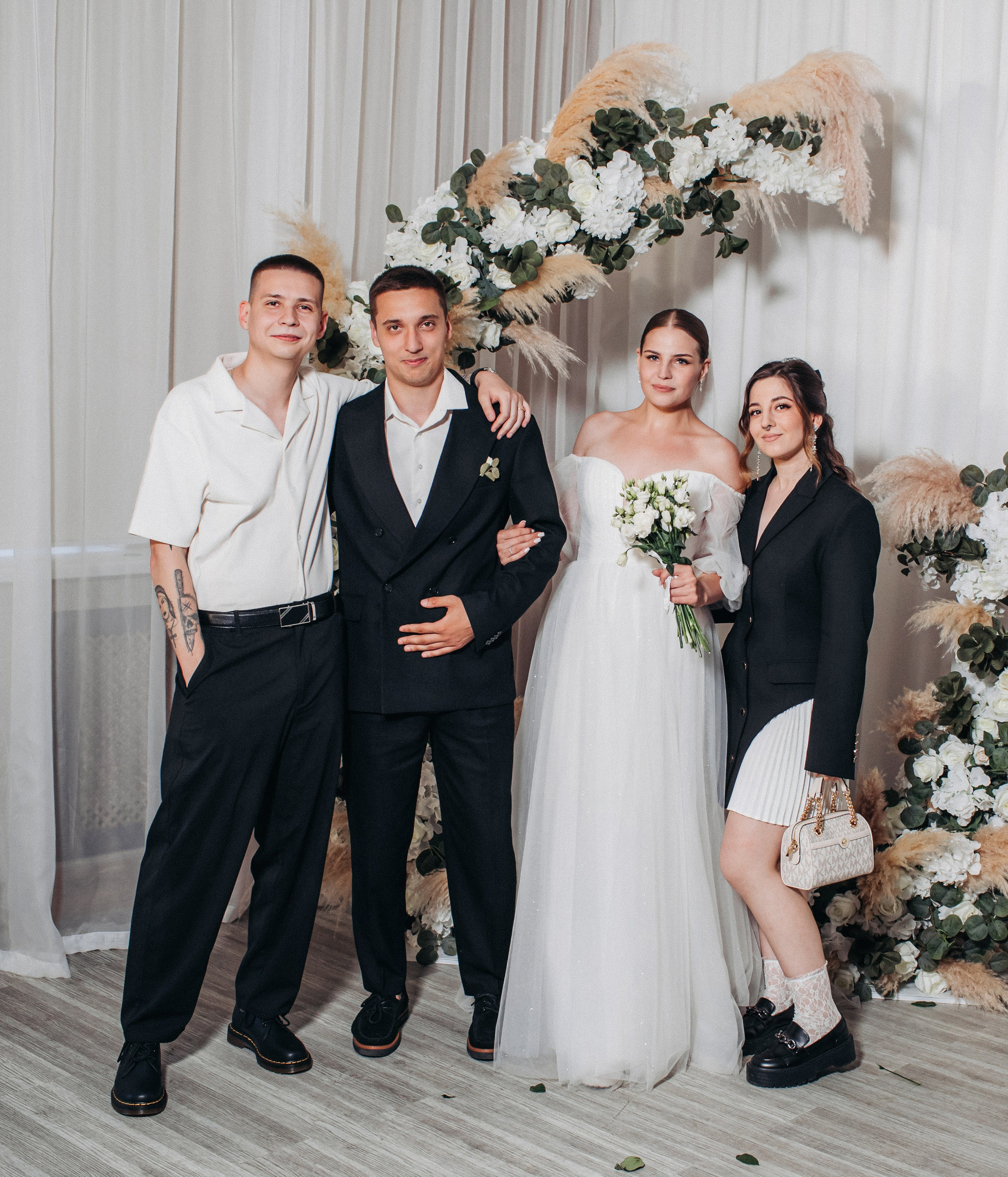 Vlad & Nadya (Saint-Petersburg, Russia). Destination wedding photographer Peter Letu