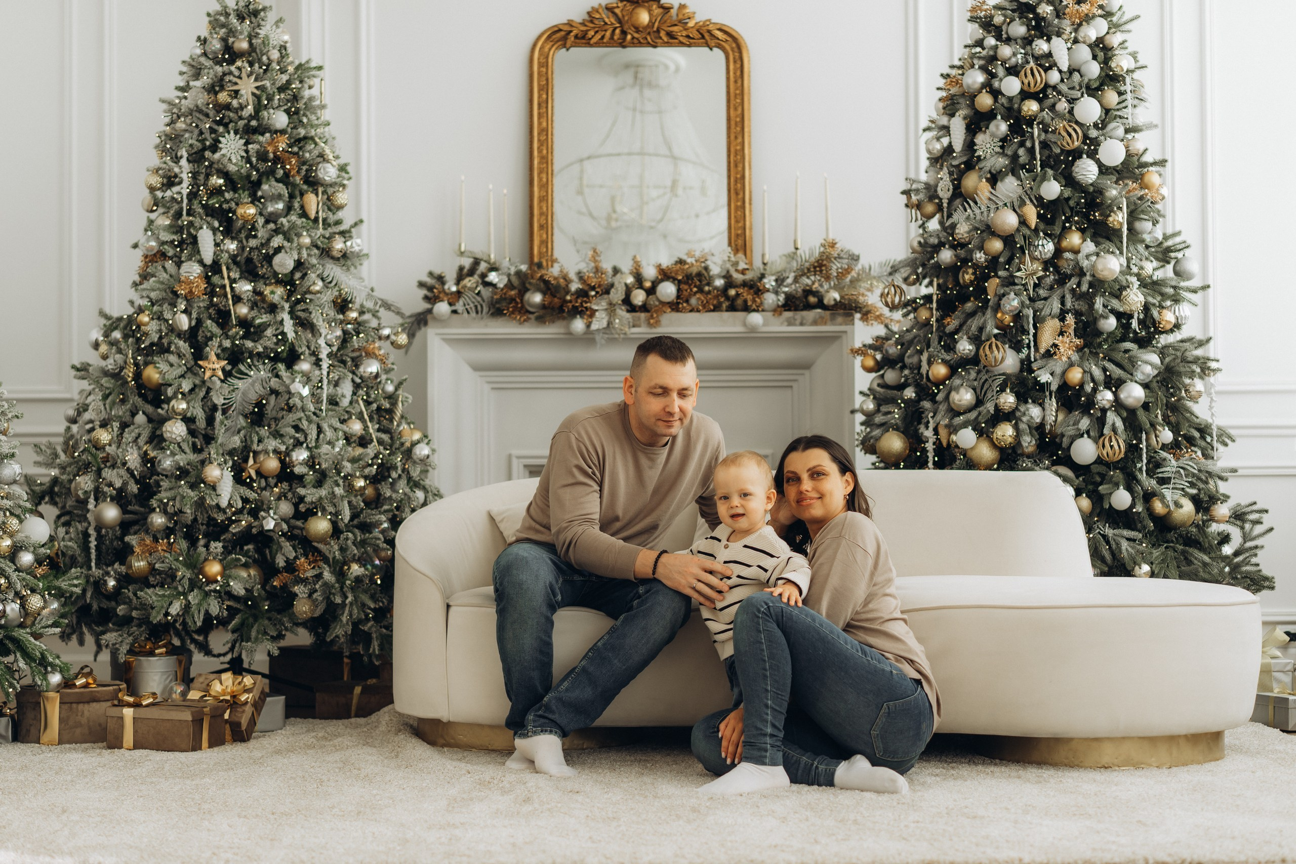 Семейная история в студии. Фотограф Екатеринбург Кокшарова Александра