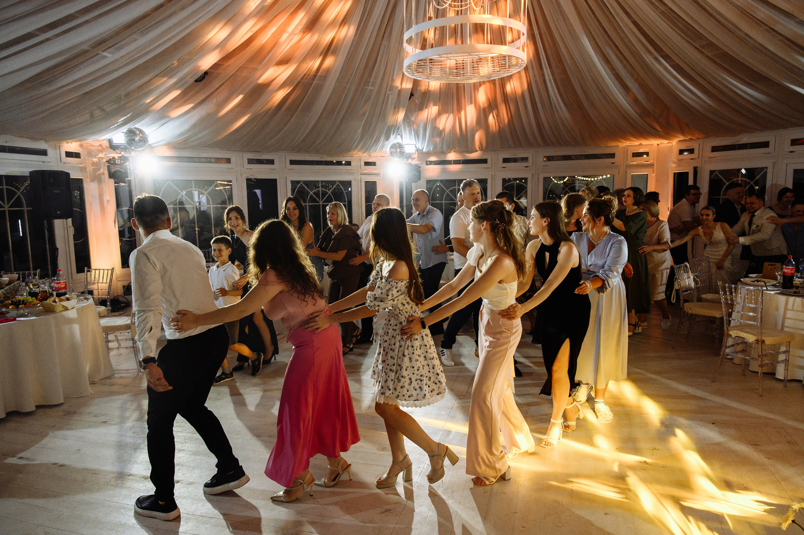 Альберт и Диана Zakolcovo Vtb. Фотограф Кирилл Верт