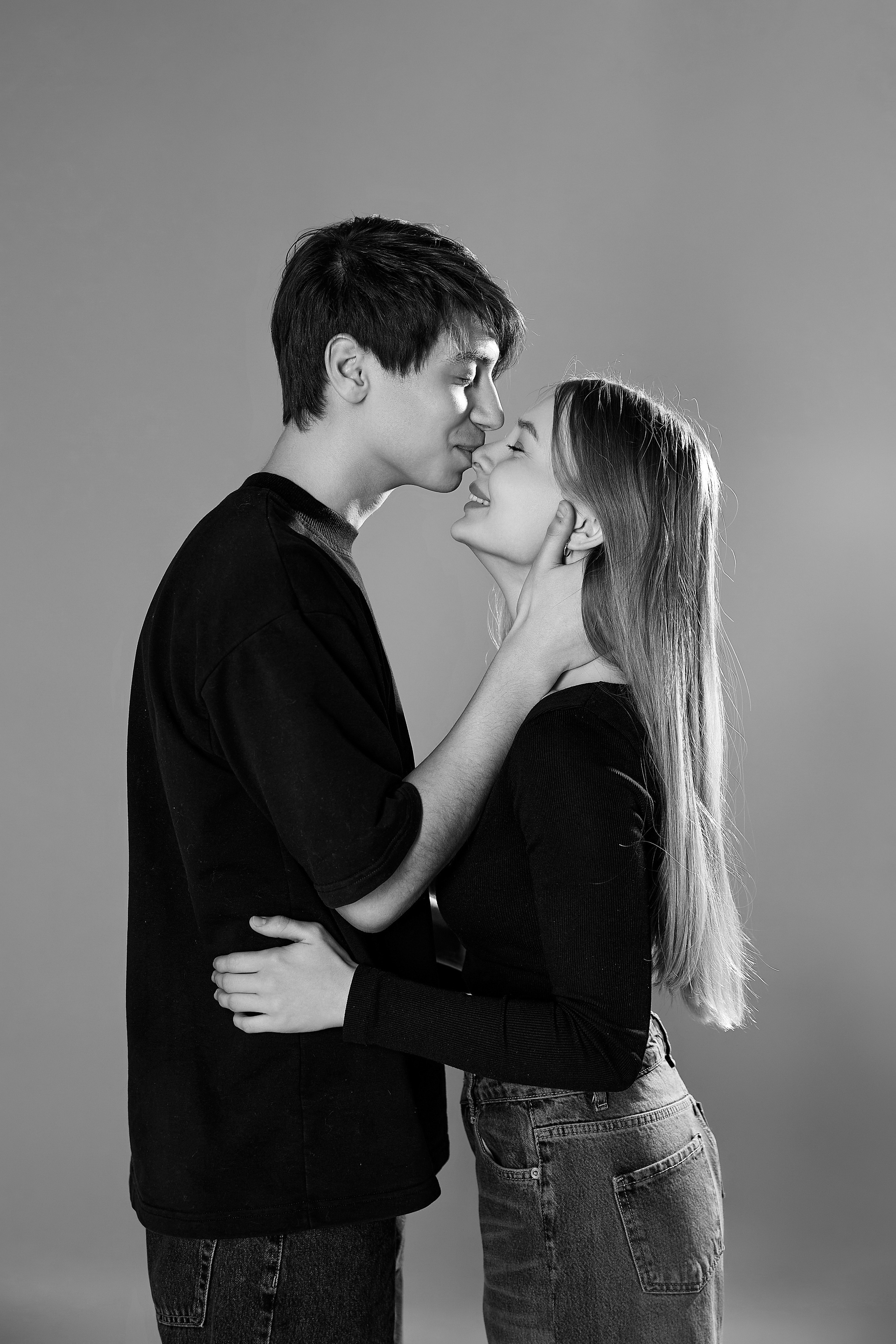 Пока мы всего лишь мрамор в начале пути. Совсем скоро скульптор (жизнь) высечет из нас шедевр. Свадебный и семейный фотограф в Ульяновске Орешина Елена