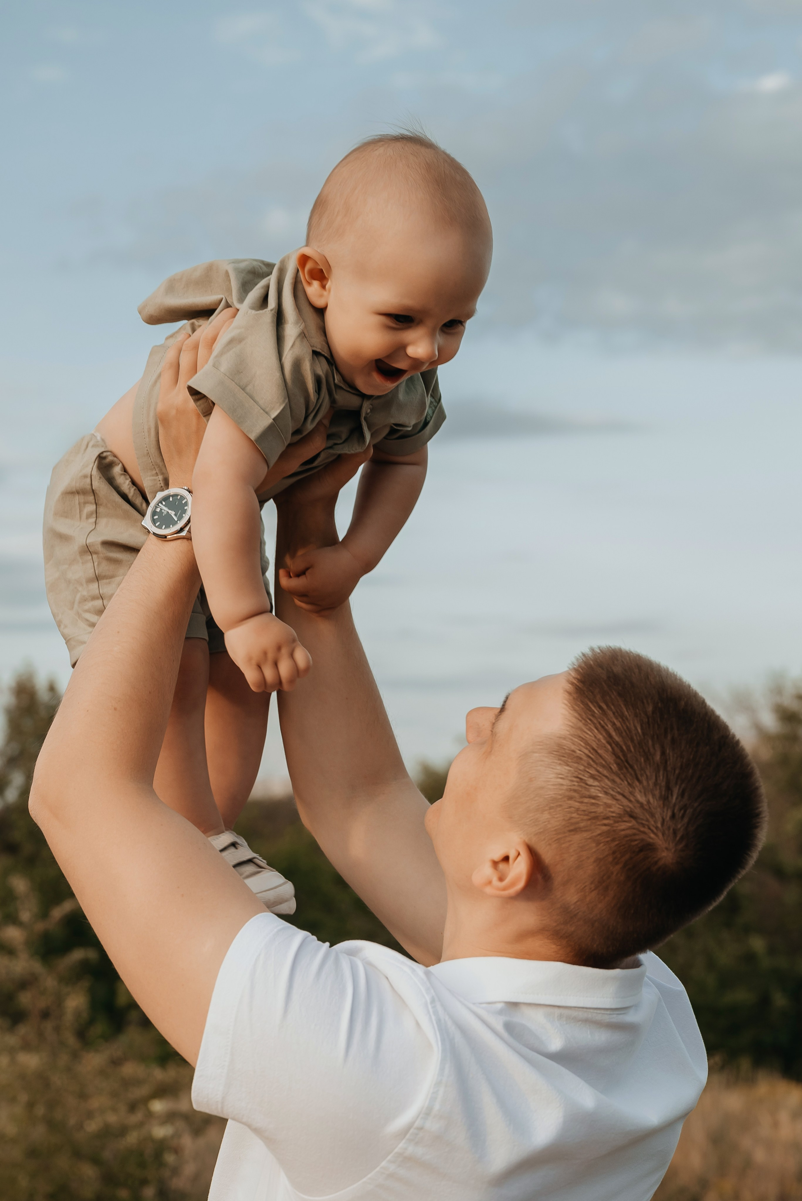 Годик на прогулочной семейной фотосессии. Семейный и детский фотограф Кущ Наташа