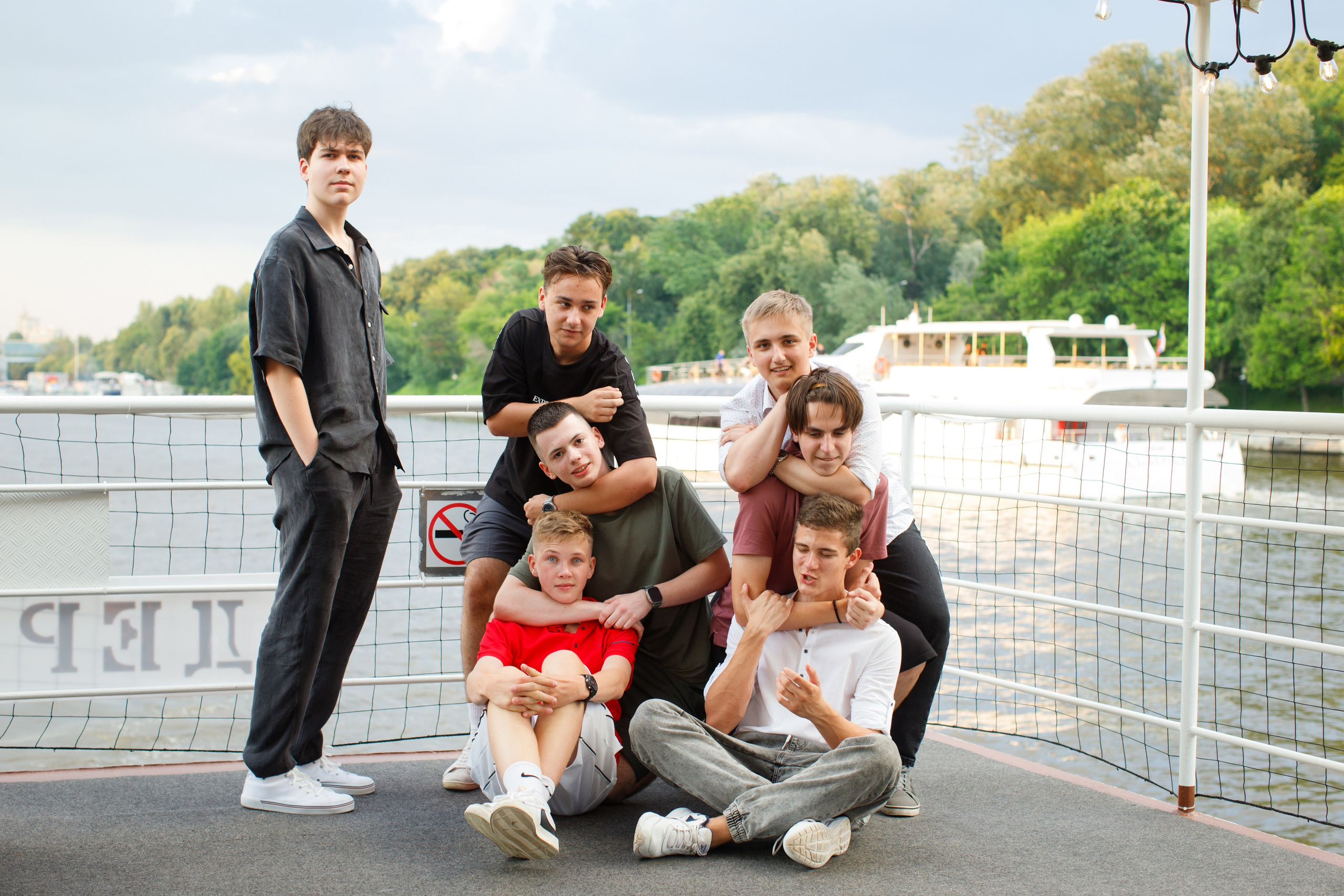 9 класс / Гимназия № 1558 имени Росалии де Кастро / Выпускной. Детский и семейный фотограф Мария Киселёва. Москва