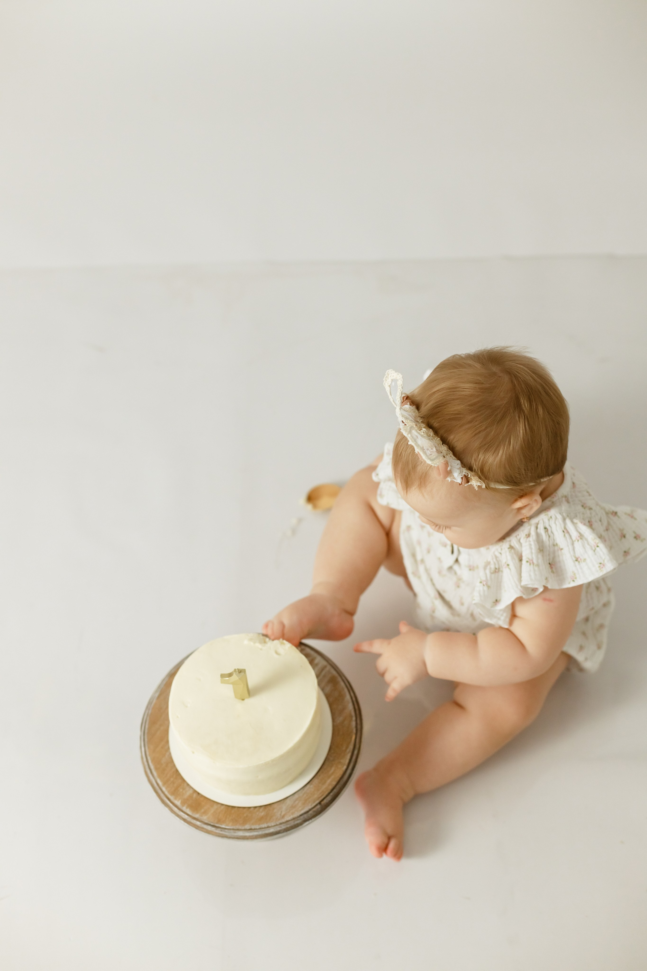 Александра. Минимализм. Детский и семейный фотограф в Краснодаре Альбина Морозова