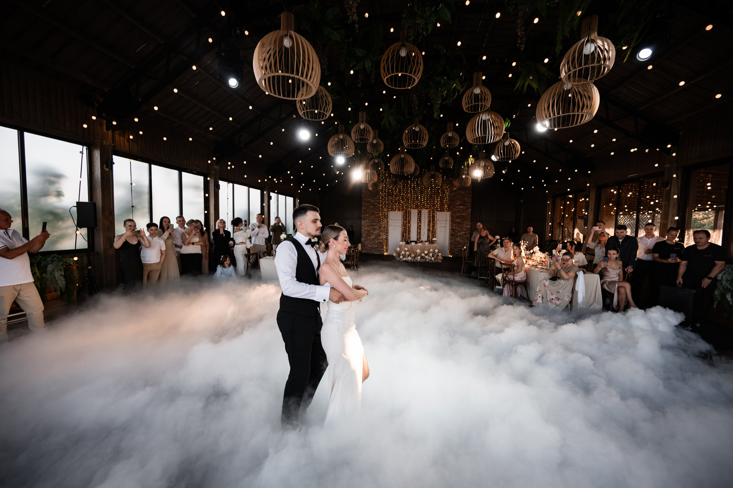 2024. Богдан и Ирина. Свадебный и семейный фотограф в Москве и Европе Евгения Амелина